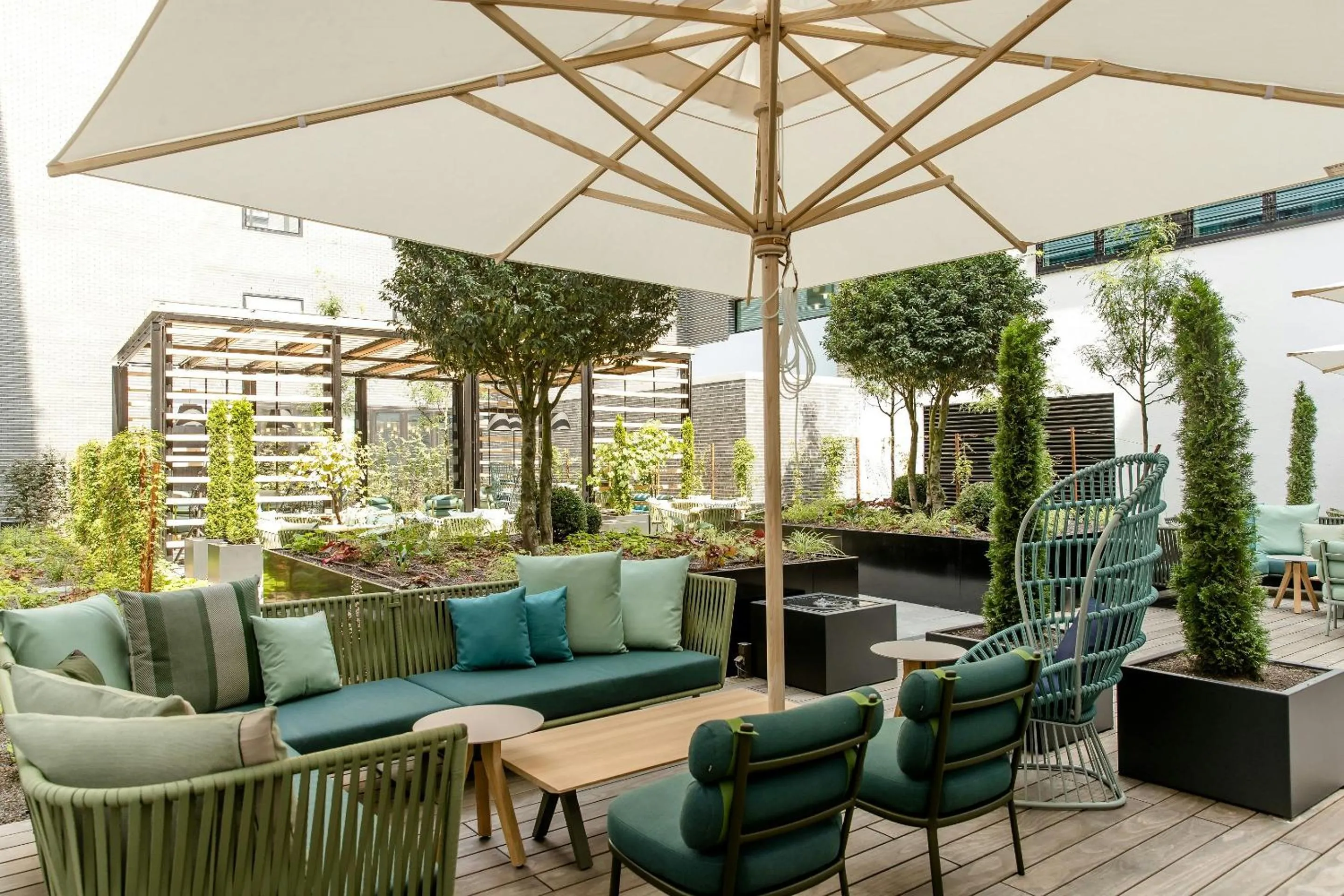 Balcony/Terrace in Motel One Stuttgart-Hauptbahnhof