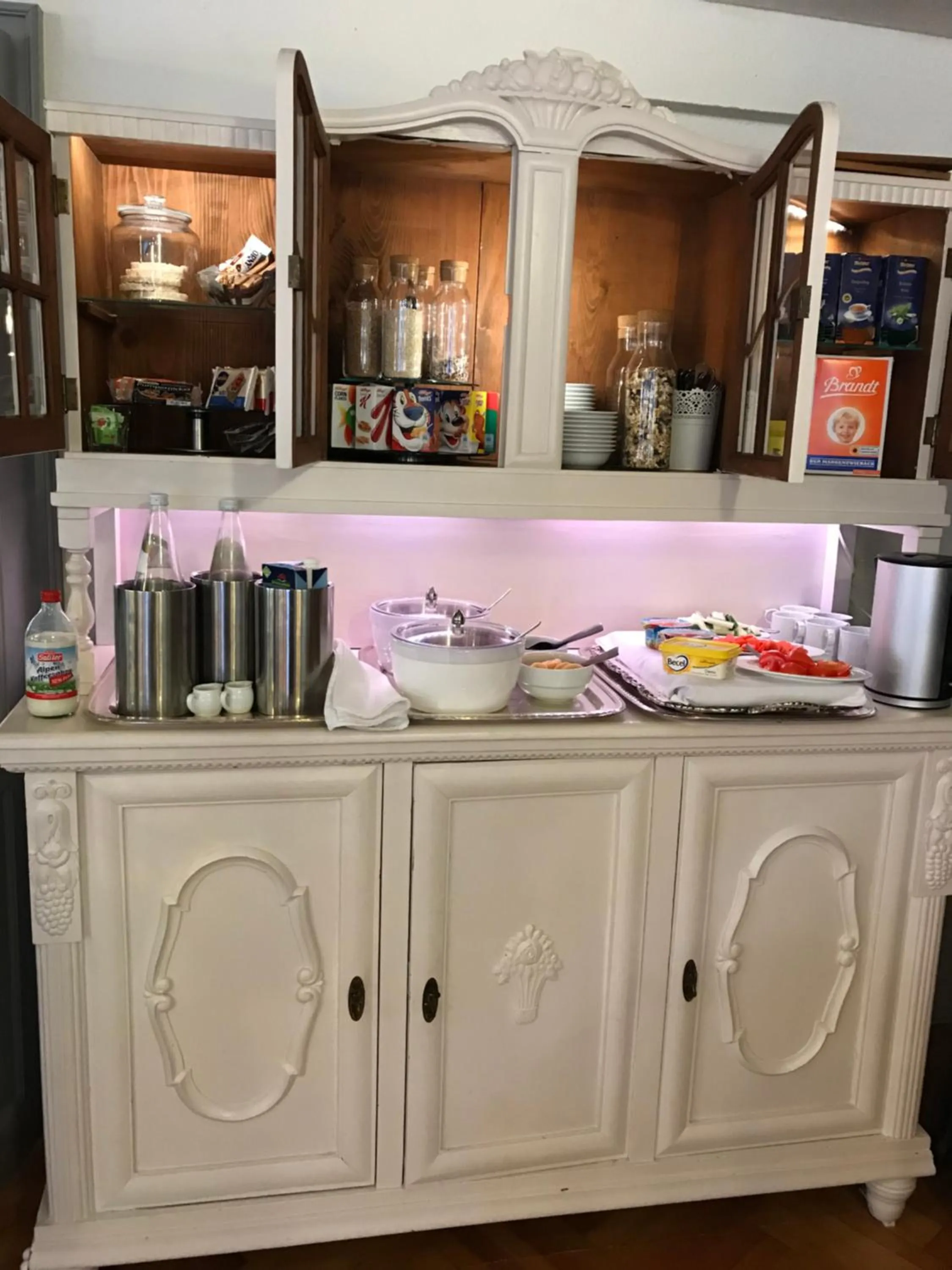 Buffet breakfast in Krone Britzingen