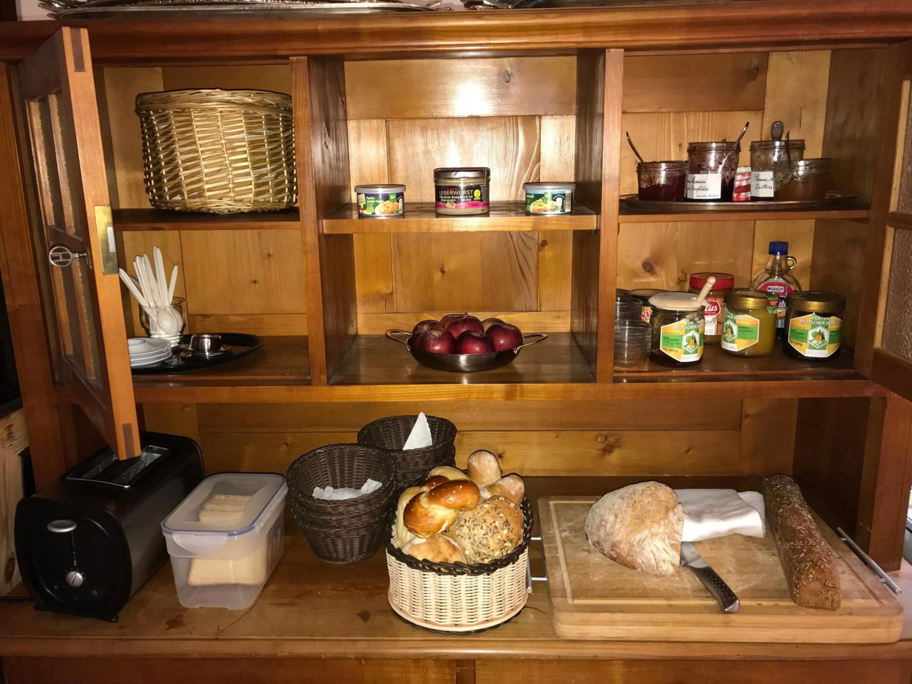 Buffet breakfast in Krone Britzingen