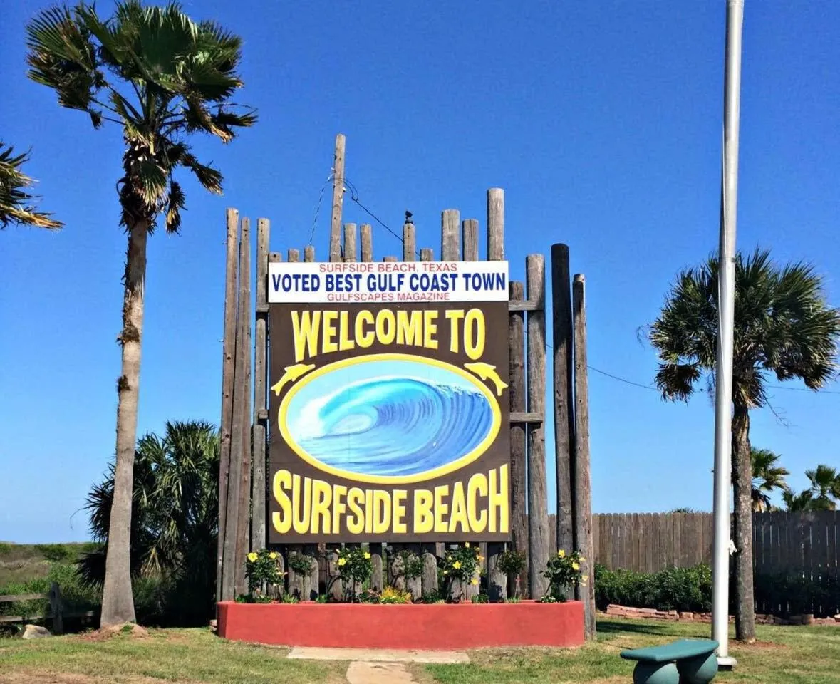 Sunset Sanctuary - Adorable Beach Bungalow with Gorgeous Gulf Views!