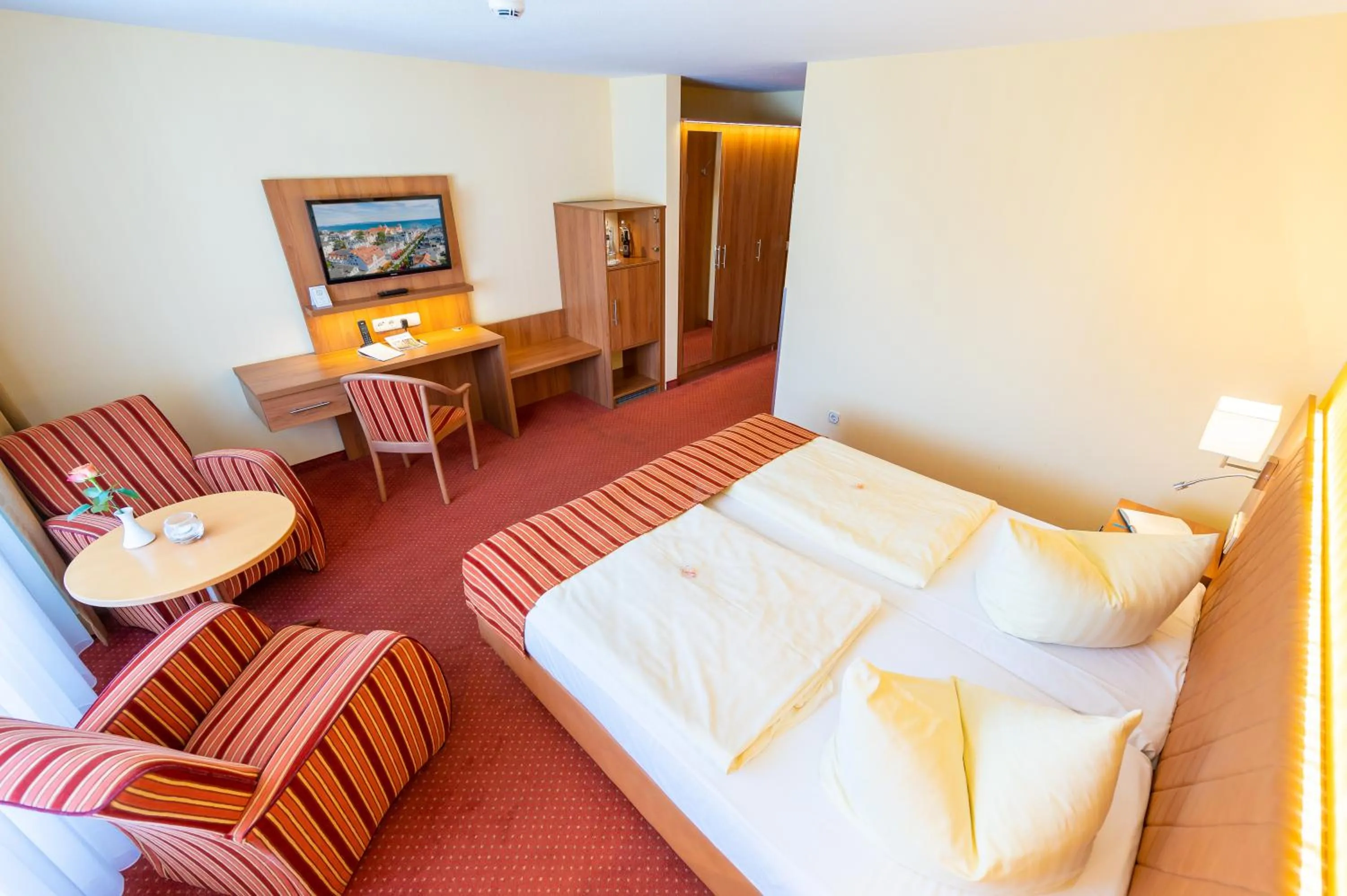 Photo of the whole room, Bed in Centralhotel Binz