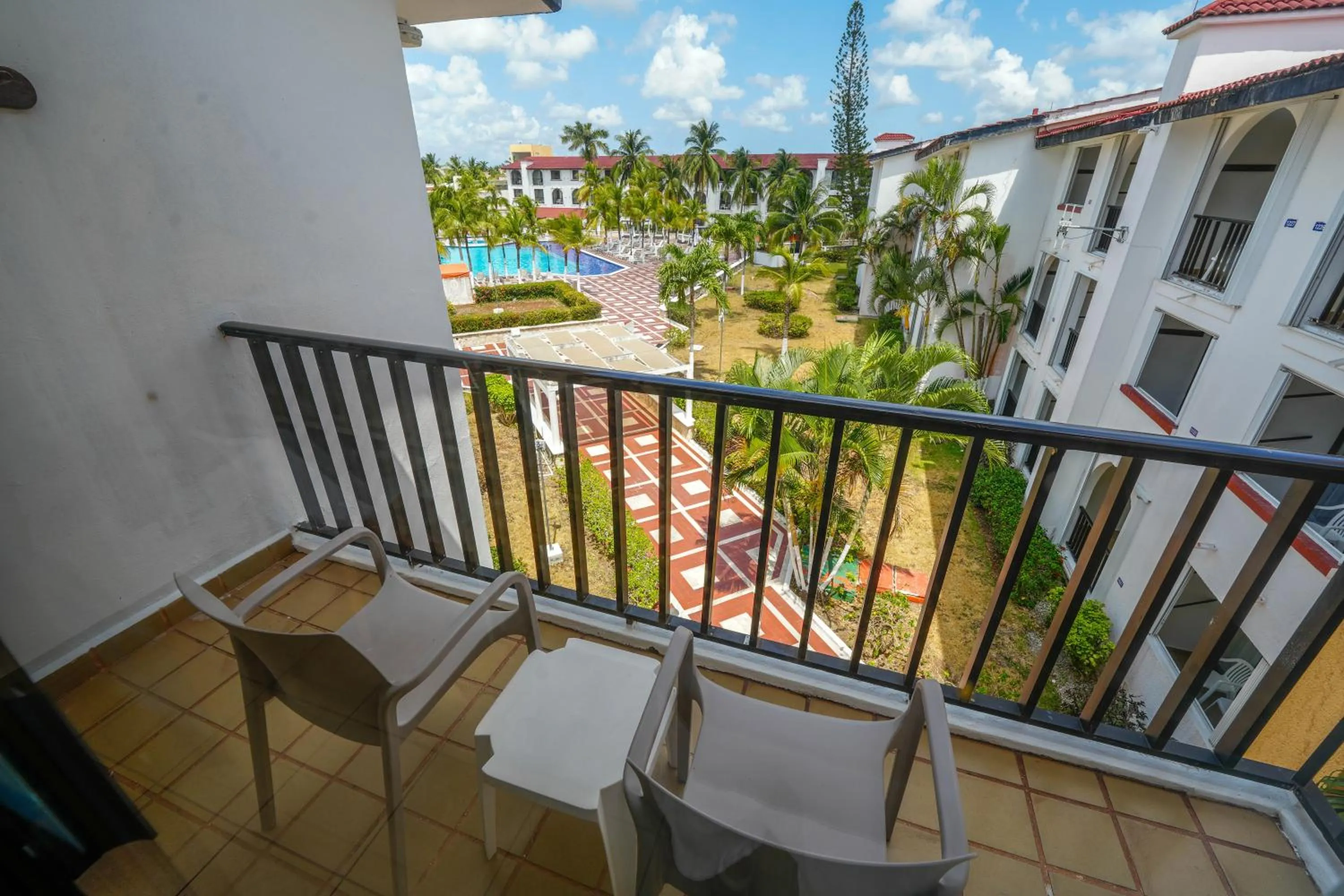 Seating area in Cozumel Hotel & Resort TM by Wyndham All Inclusive