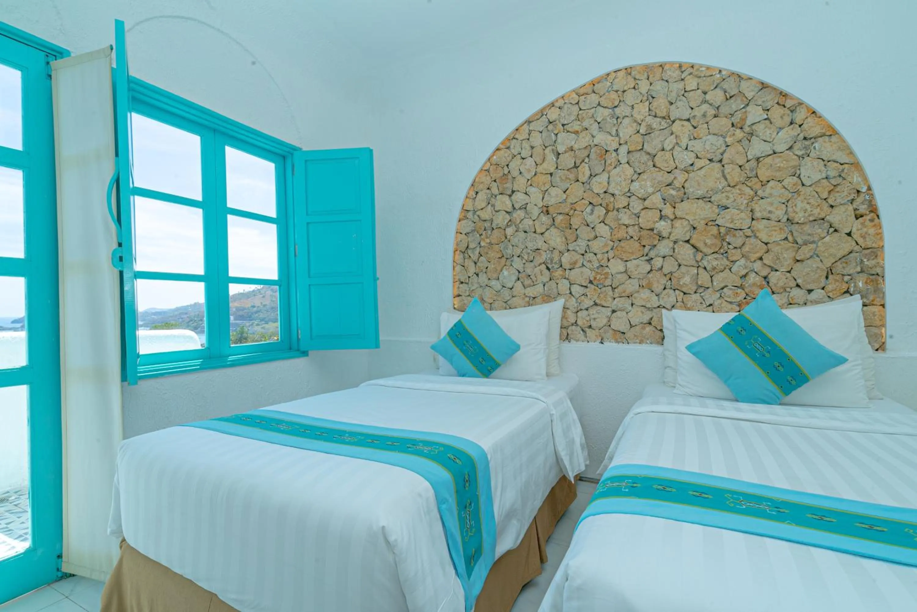 Bedroom, Bed in Loccal Collection Hotel Komodo