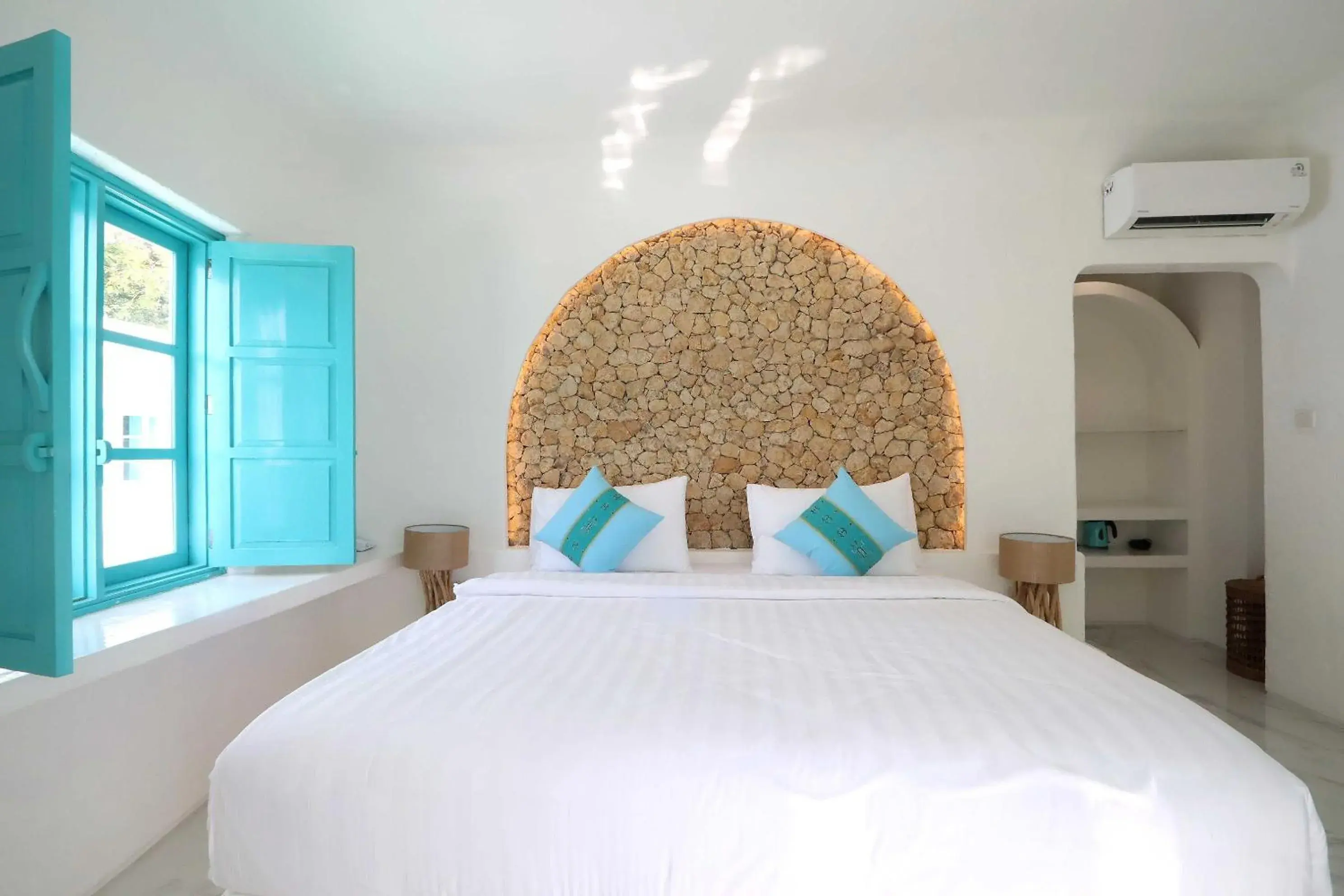 Bedroom, Bed in Loccal Collection Hotel Komodo Bedroom, Bed in Loccal Collection Hotel Komodo