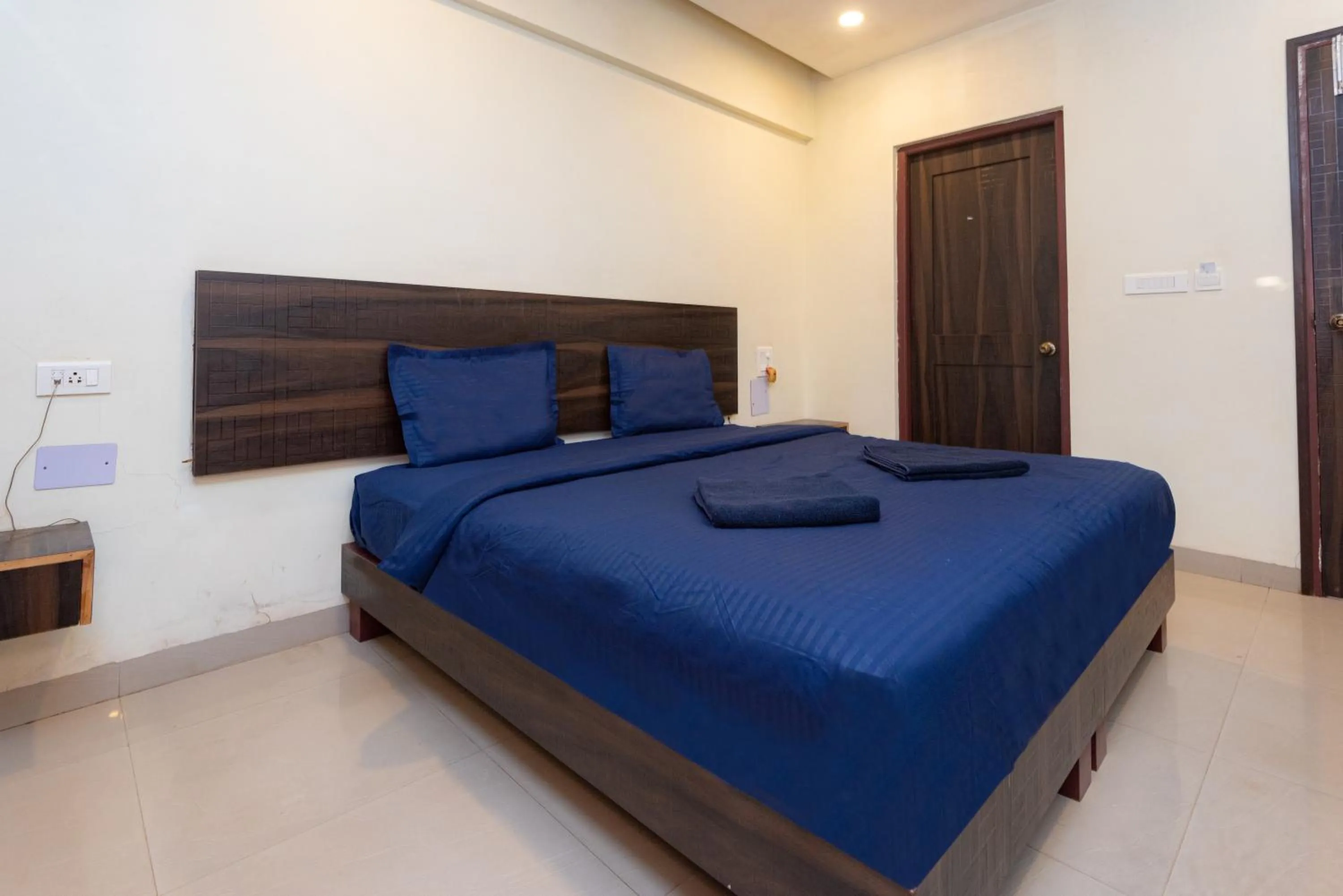Bed in HOTEL AVISHA Residency