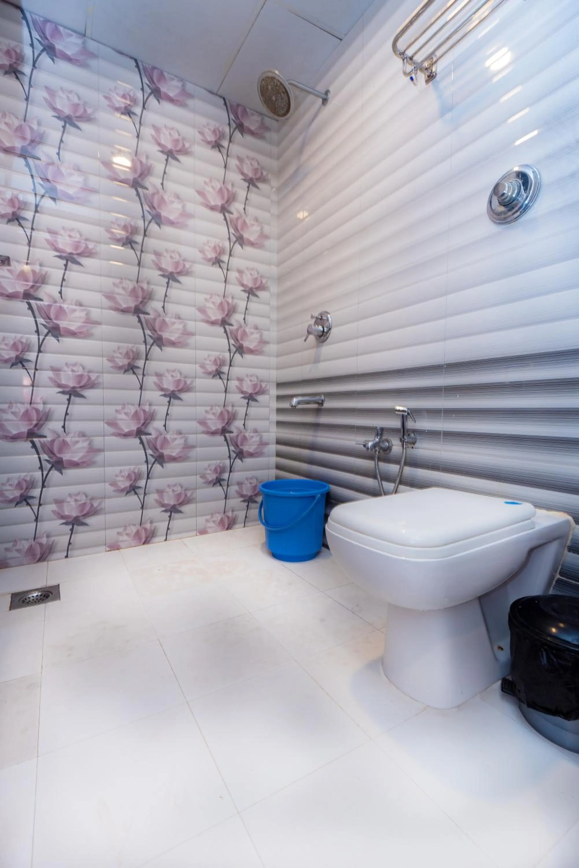 Bathroom in HOTEL AVISHA Residency