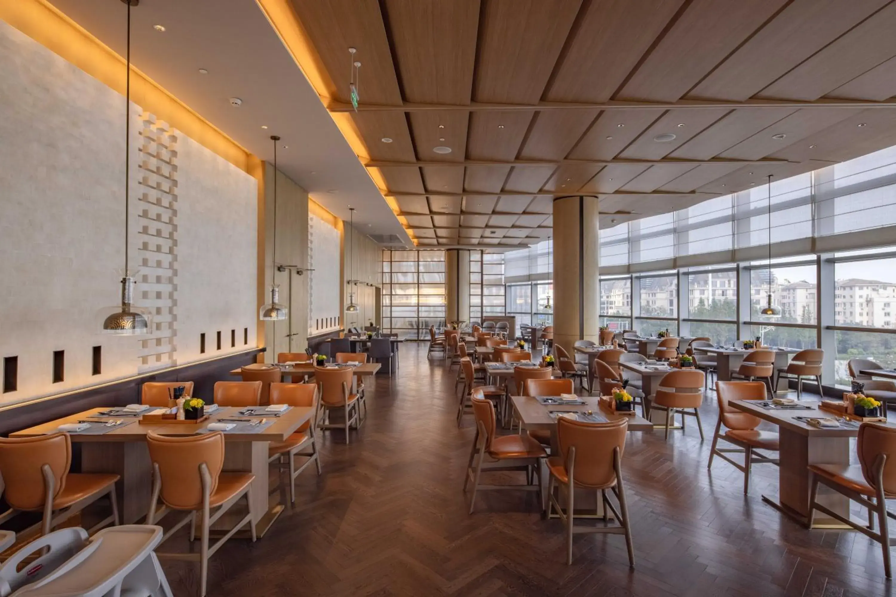 Restaurant/places to eat in Qingdao Haitian Hotel Restaurant/places to eat in Qingdao Haitian Hotel