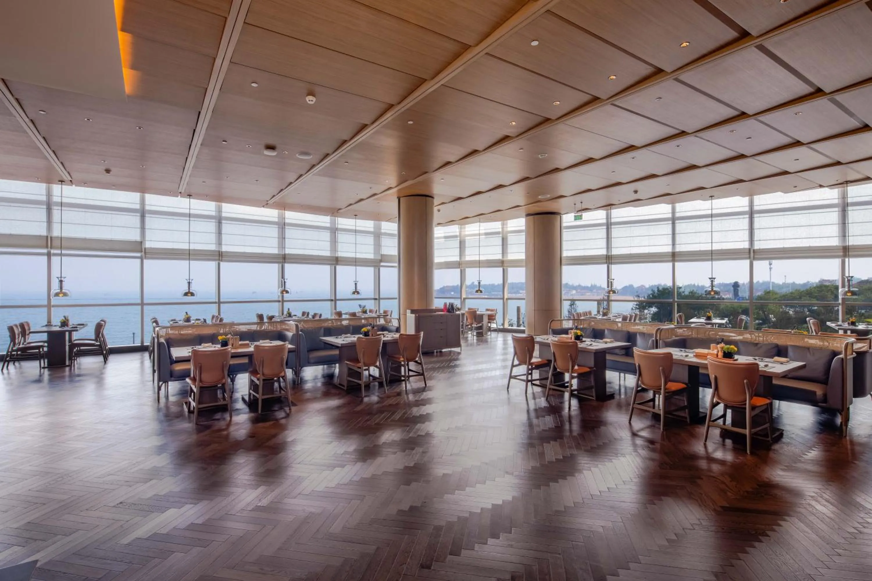 Restaurant/places to eat in Qingdao Haitian Hotel