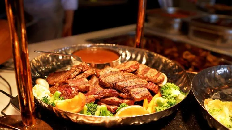 Food and drinks in Qingdao Haitian Hotel