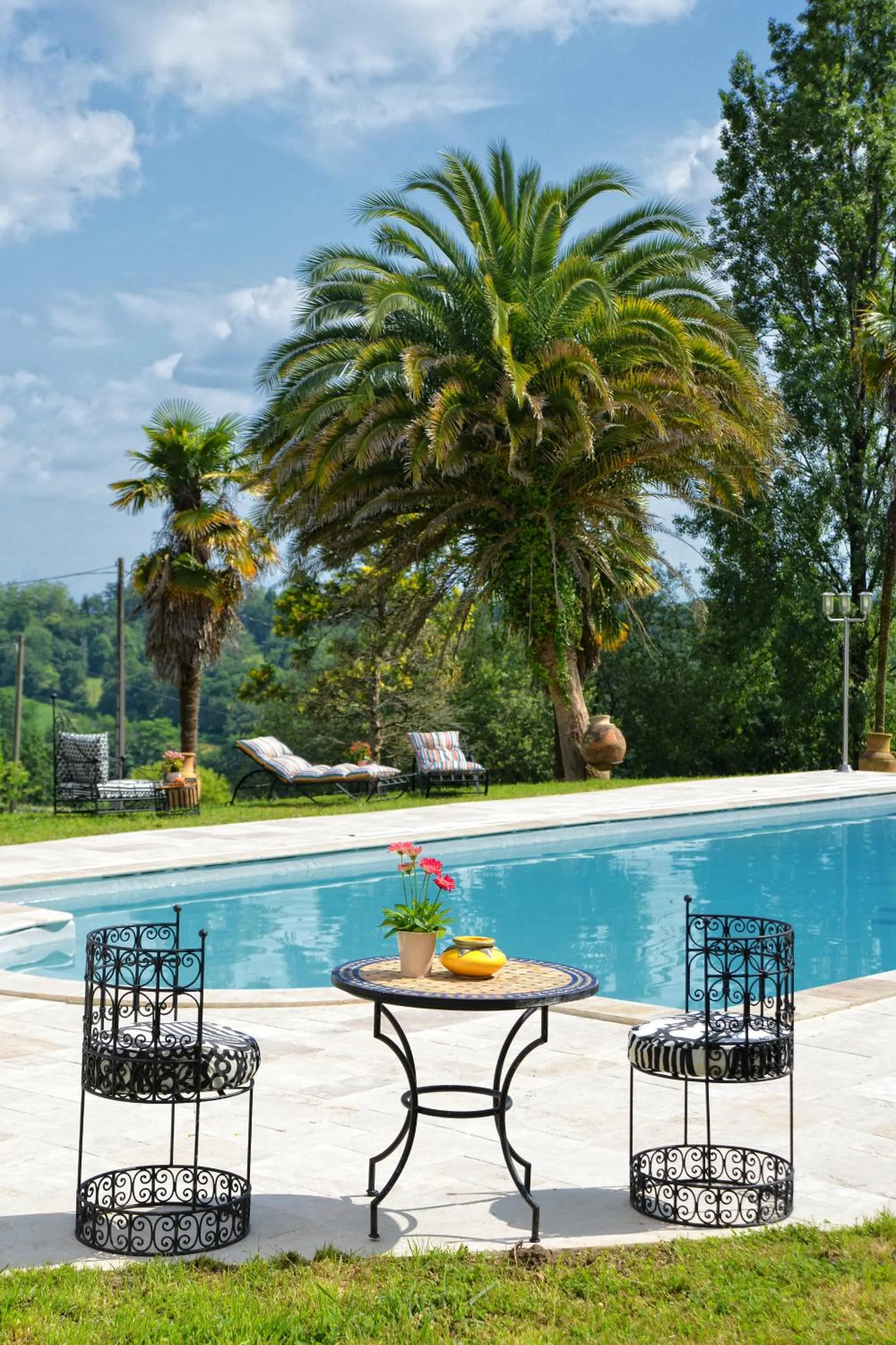 Pool view in Maison Matachot