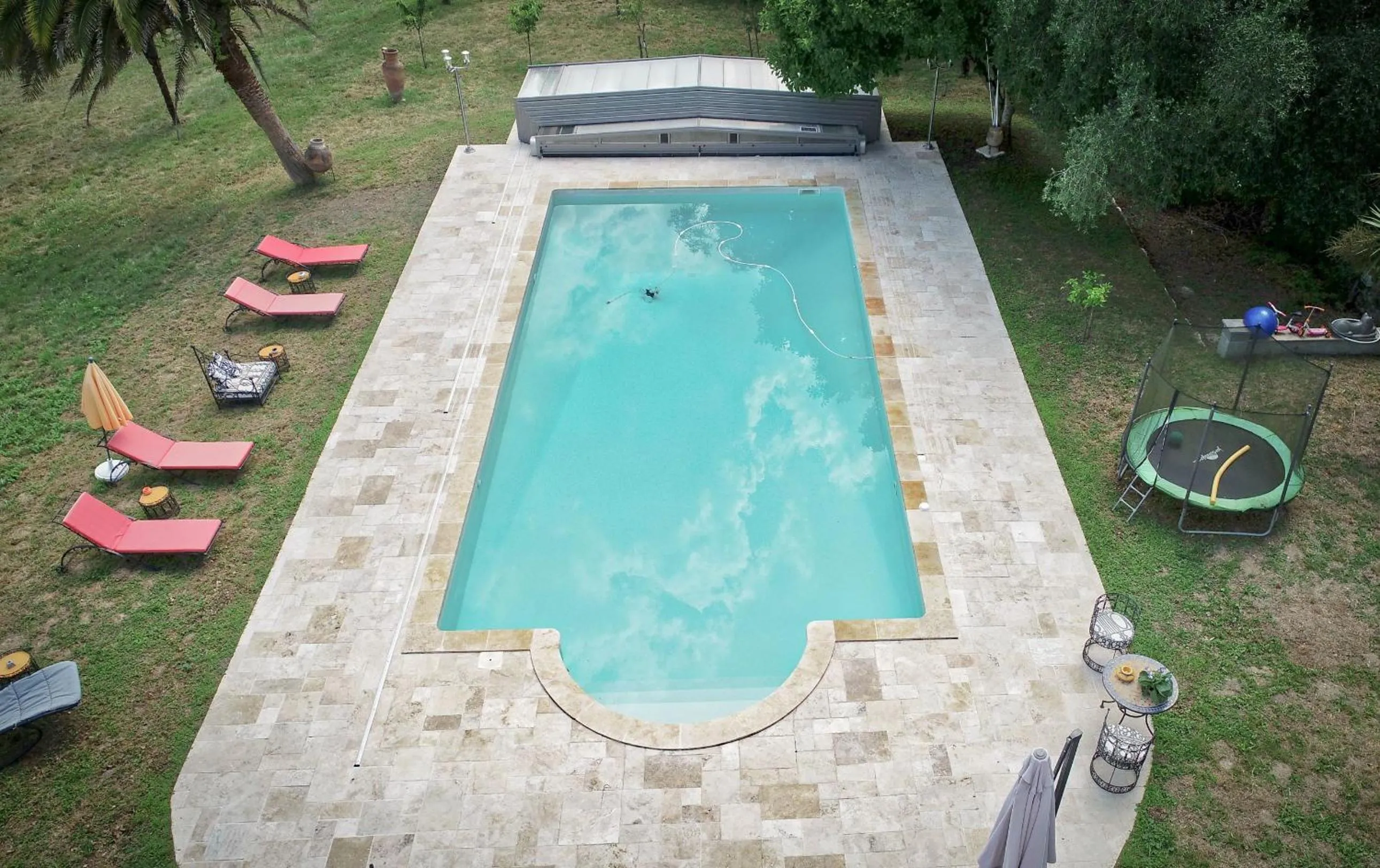 Swimming pool in Maison Matachot