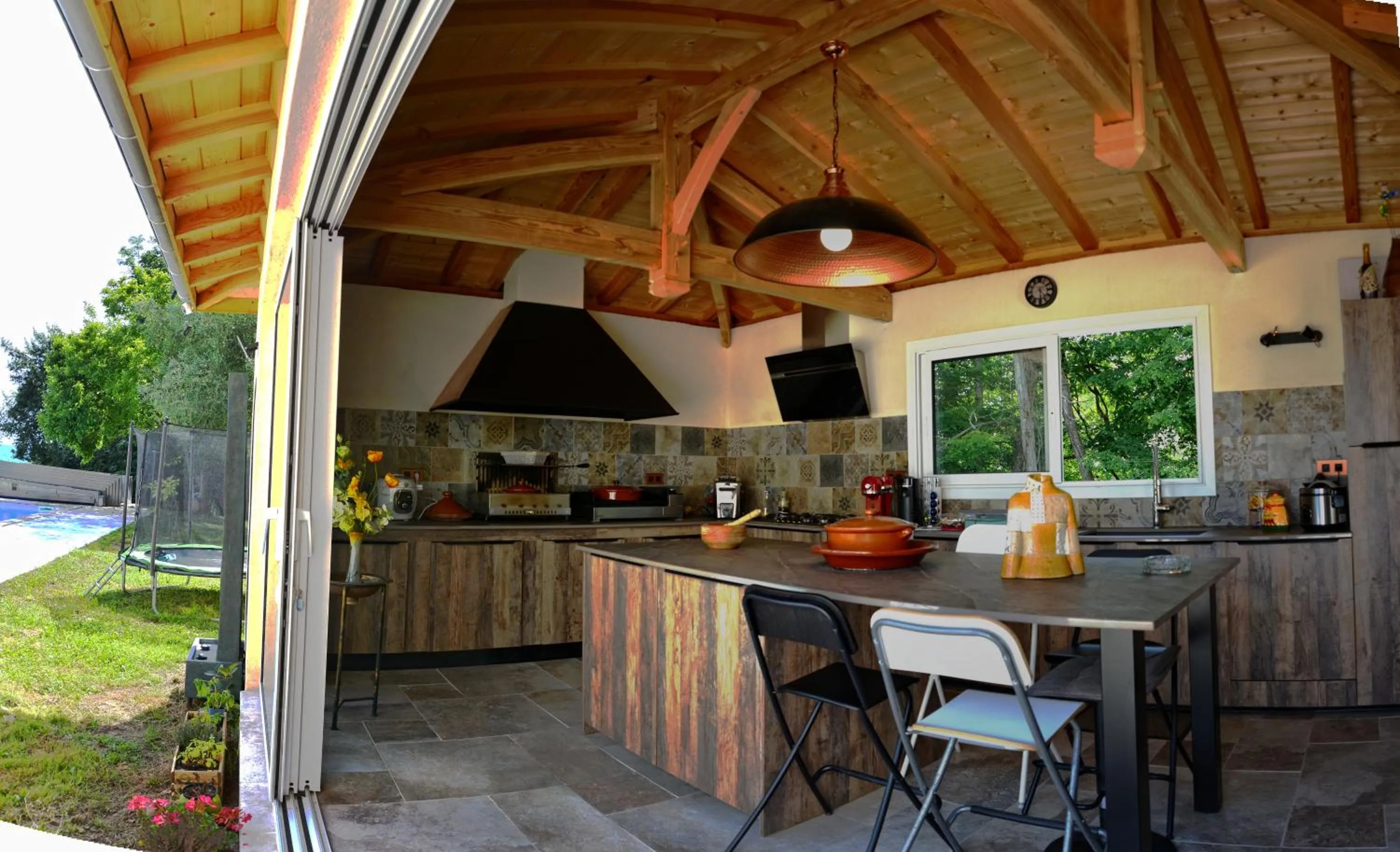 Kitchen or kitchenette in Maison Matachot
