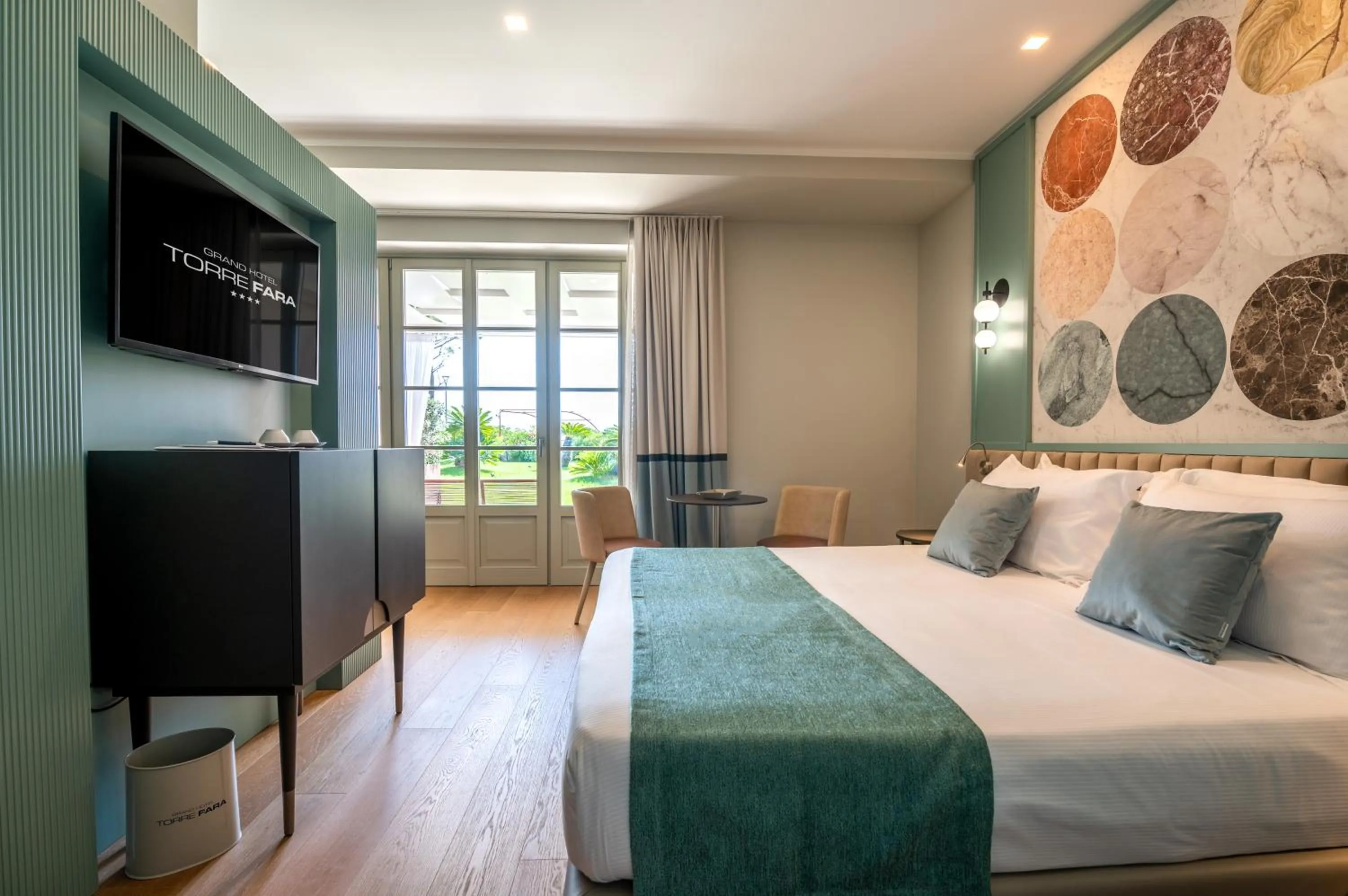 Bedroom, Bed in Grand Hotel Torre Fara