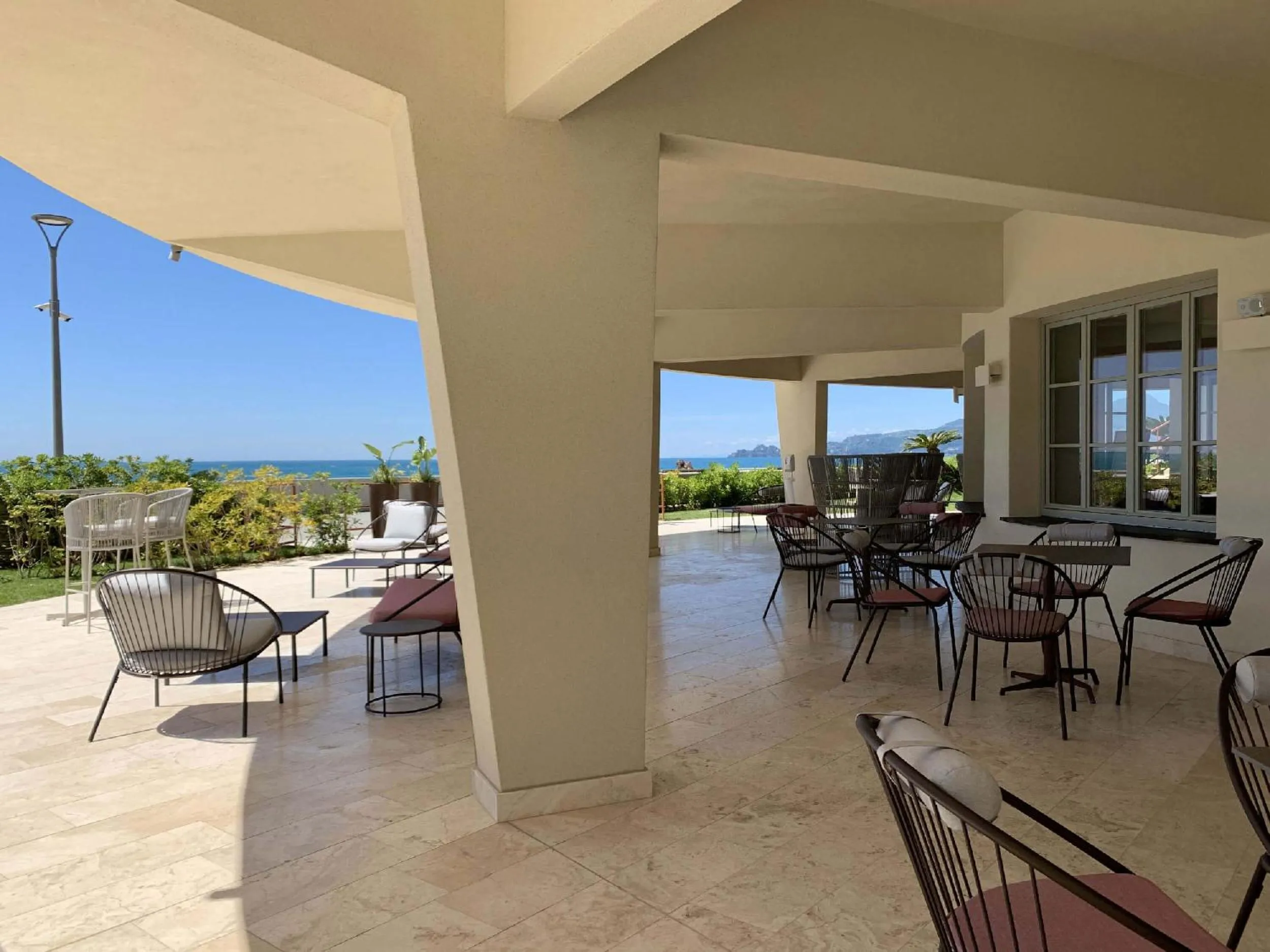 Lounge or bar in Grand Hotel Torre Fara