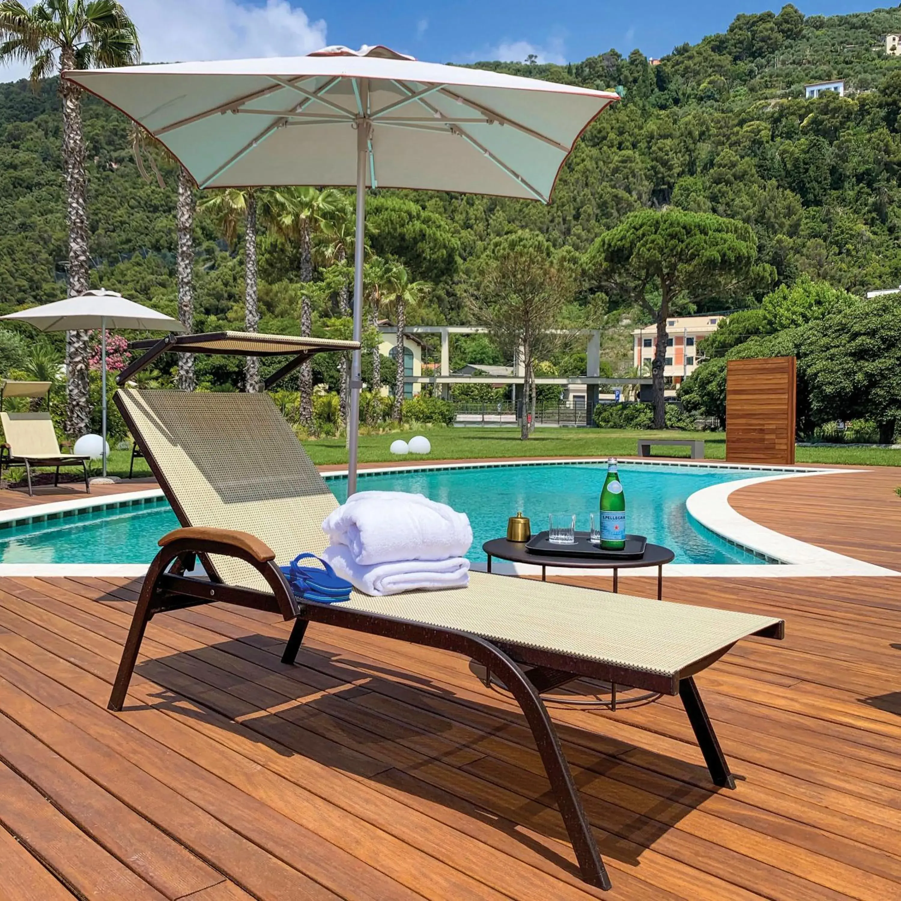 Swimming pool in Grand Hotel Torre Fara Swimming pool in Grand Hotel Torre Fara