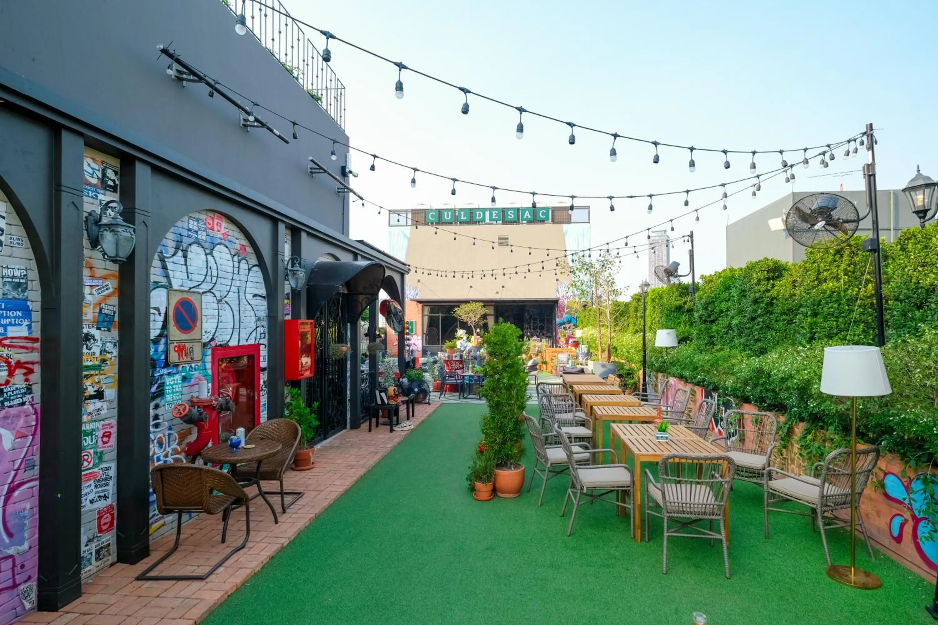 Restaurant/places to eat in The Quartier Hotel Phromphong - Thonglor