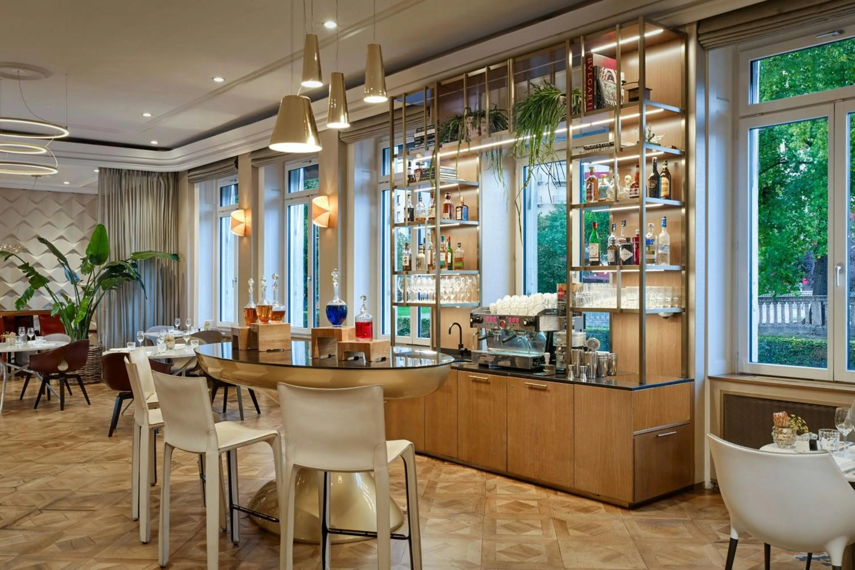 Living room in The Ritz-Carlton Hotel de la Paix, Geneva