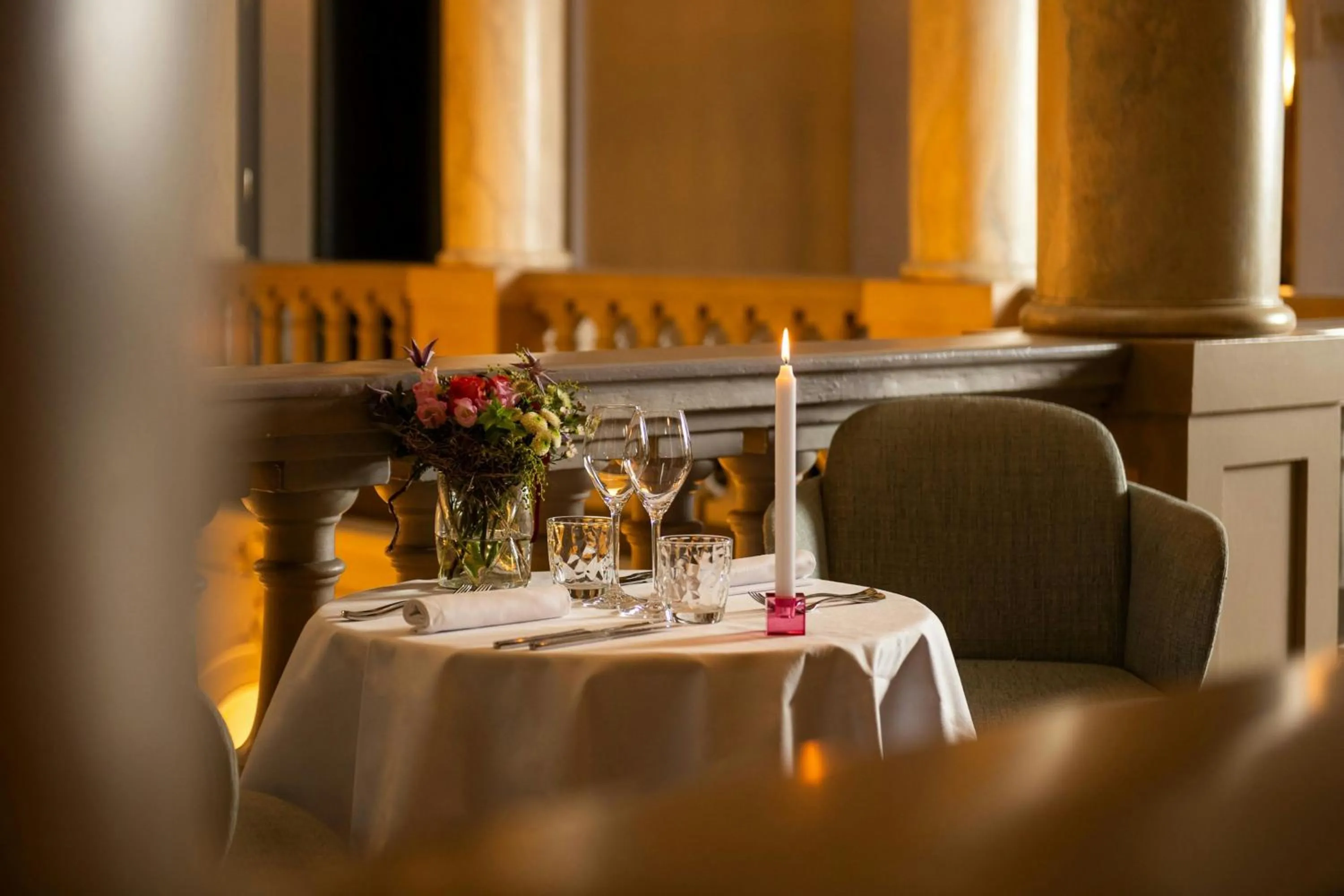 Restaurant/places to eat in The Ritz-Carlton Hotel de la Paix, Geneva