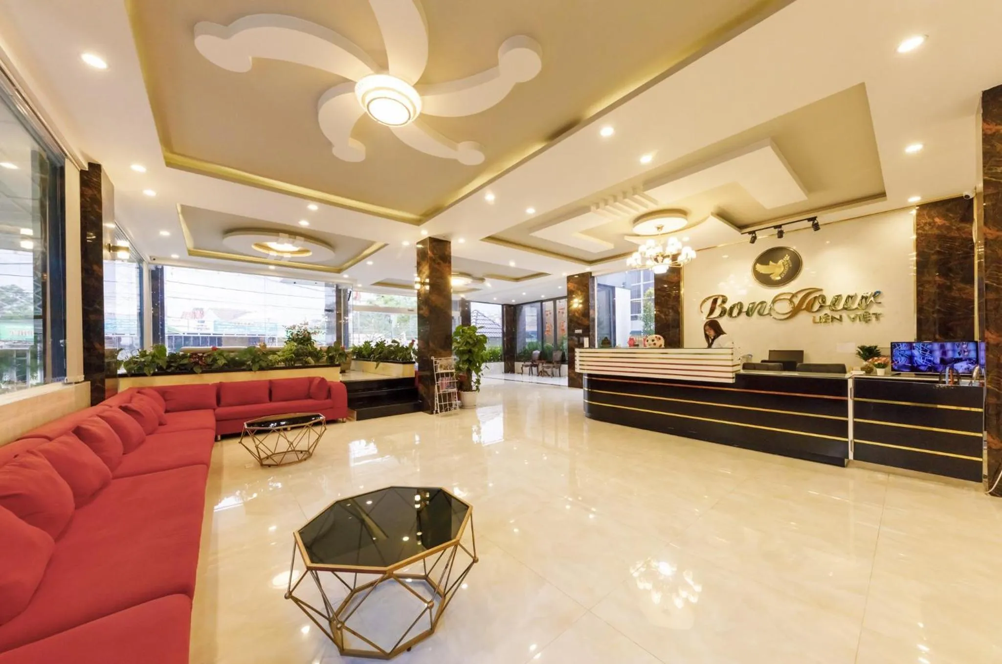 Lobby or reception in Bonjour Da Lat Hotel