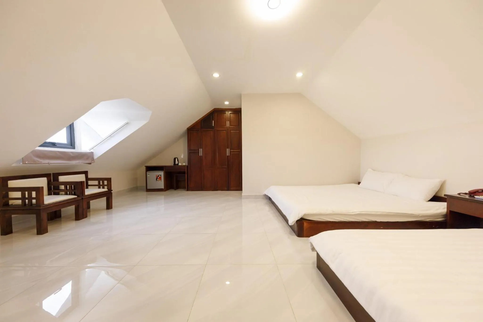 View (from property/room), Bed in Bonjour Da Lat Hotel