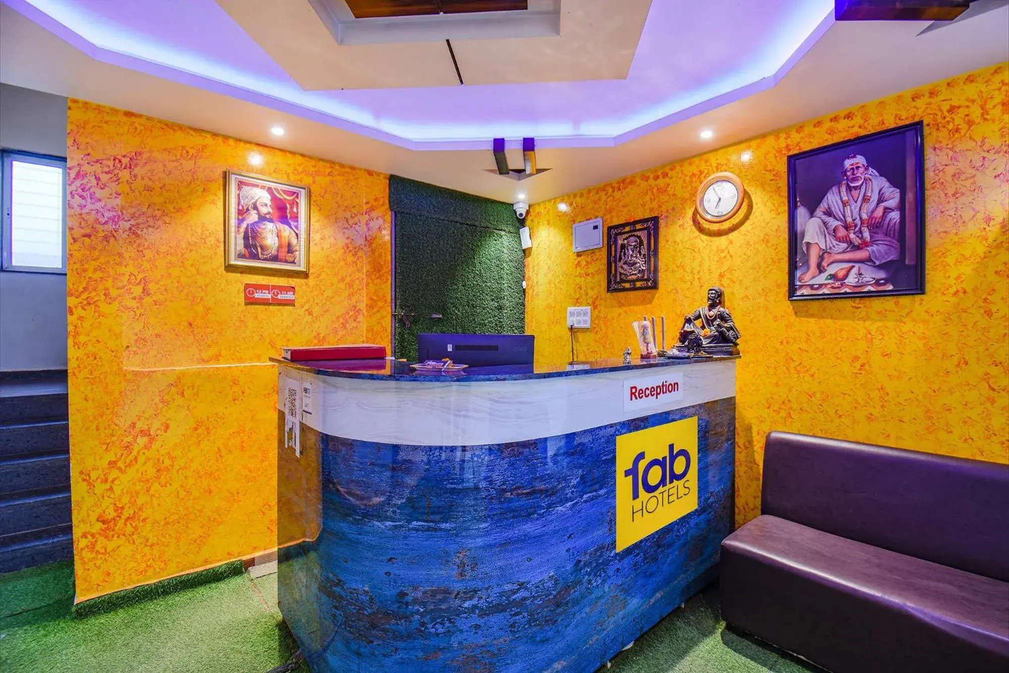 Lobby or reception in FabExpress 4 Star Executive - Nr World Trade Center Lobby or reception in FabExpress 4 Star Executive - Nr World Trade Center