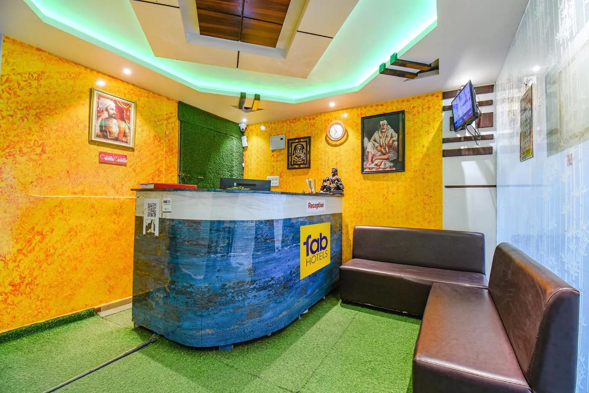 Lobby or reception in FabExpress 4 Star Executive - Nr World Trade Center Lobby or reception in FabExpress 4 Star Executive - Nr World Trade Center