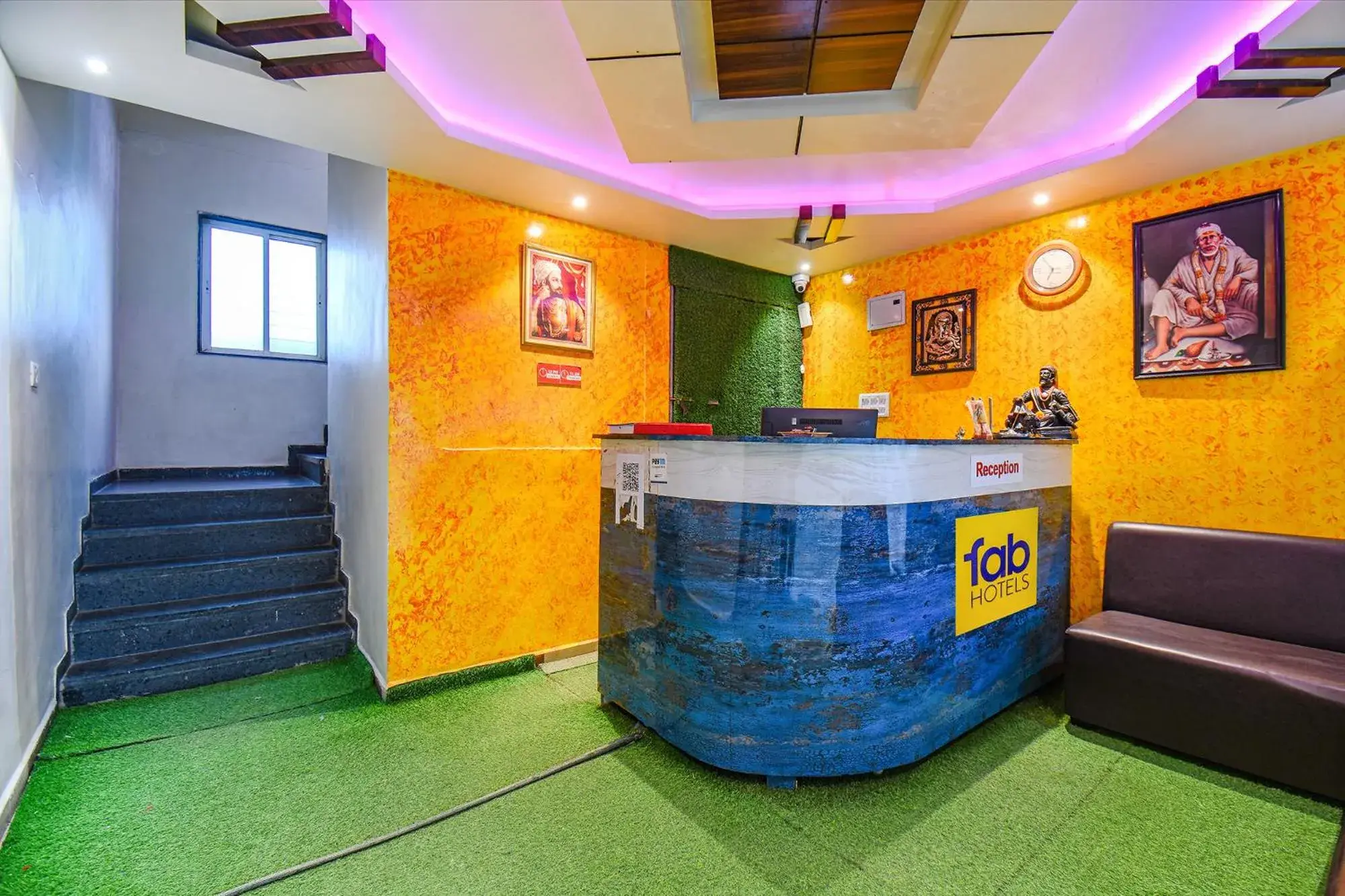 Lobby or reception in FabExpress 4 Star Executive - Nr World Trade Center Lobby or reception in FabExpress 4 Star Executive - Nr World Trade Center