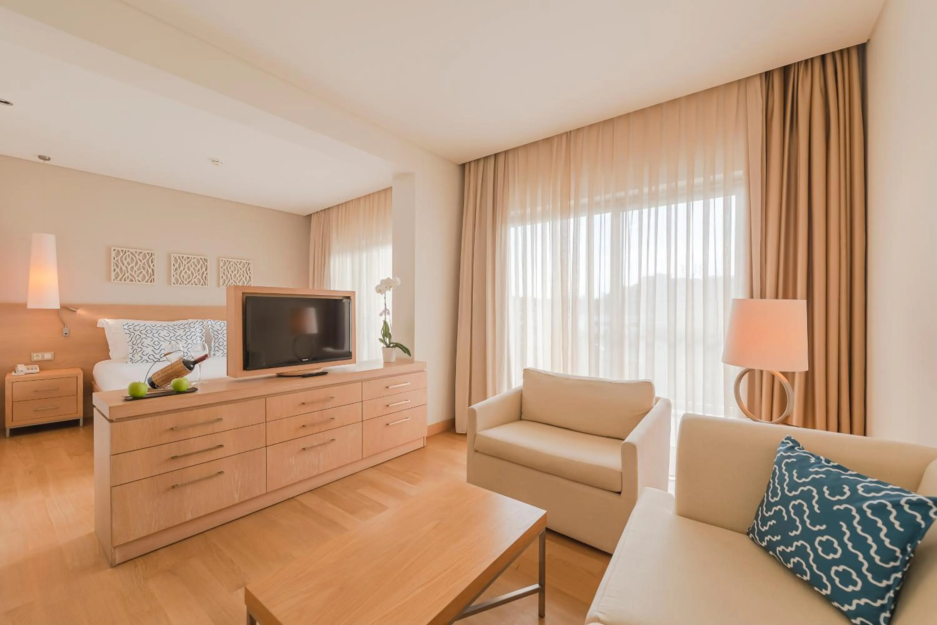 Communal lounge/ TV room in TUI Blue Barut Andız - All Inclusive - Adults Only