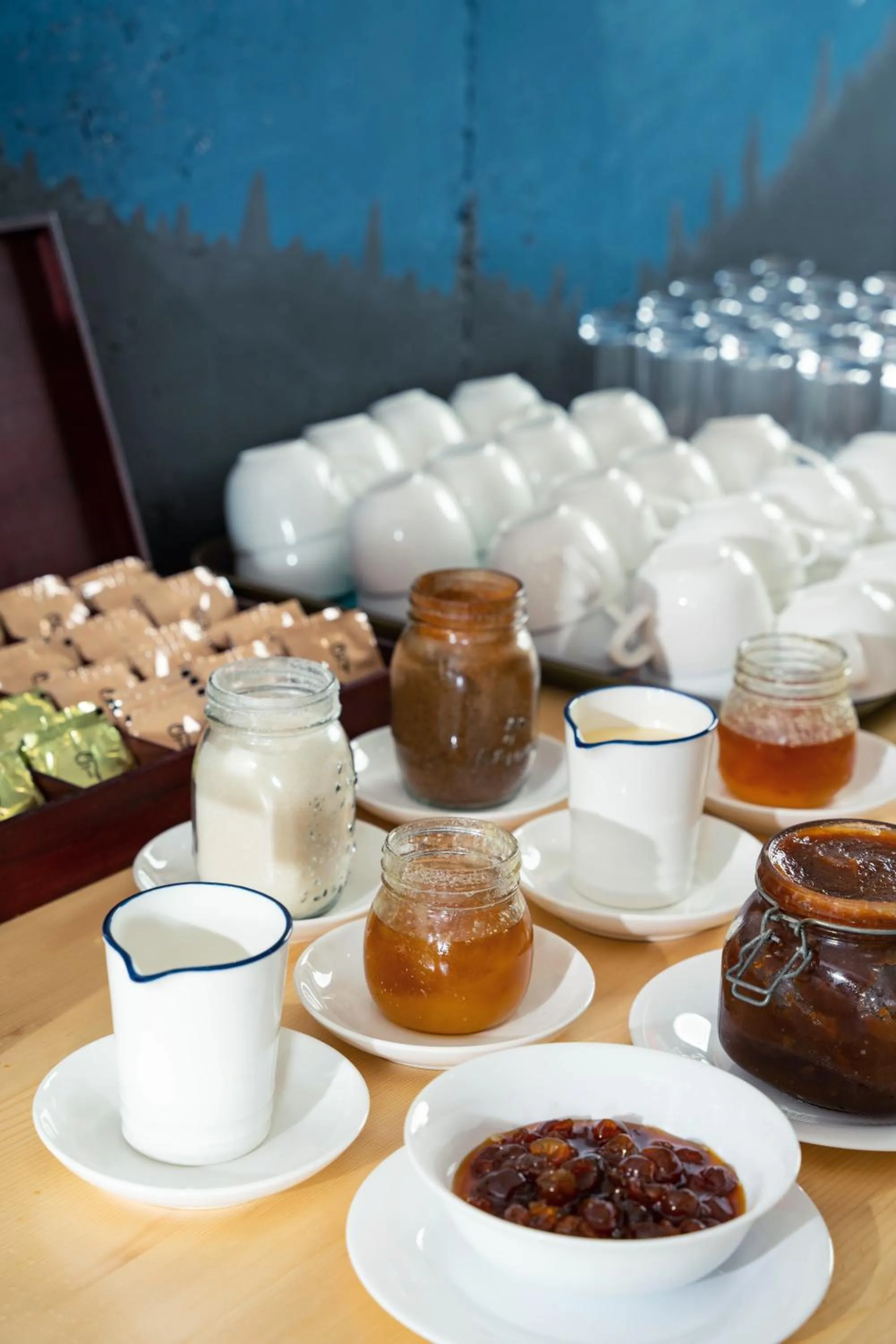 Breakfast in Hotel Lahili