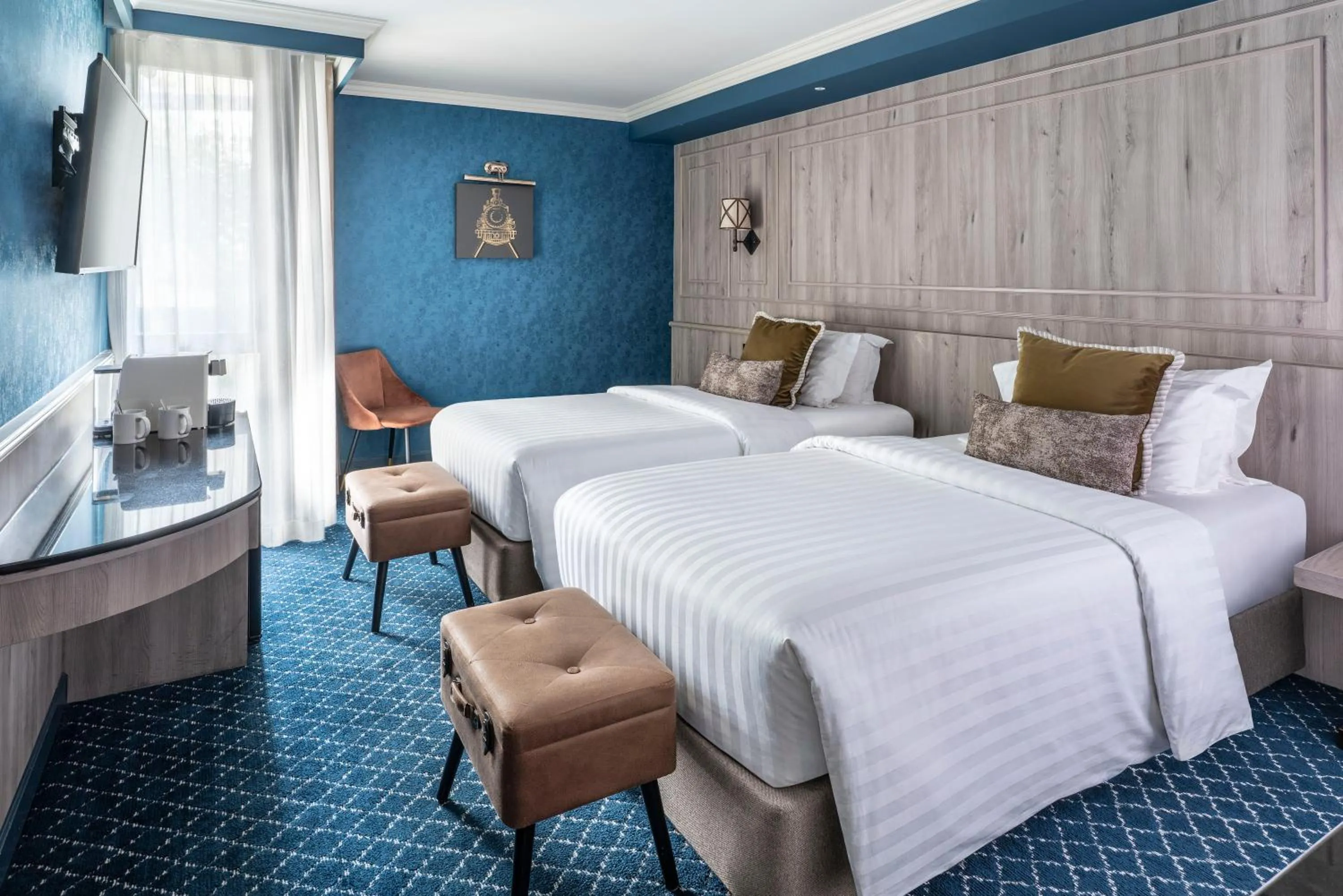 Bed in The Coach Hotel Sukhumvit - Asok BTS Bangkok