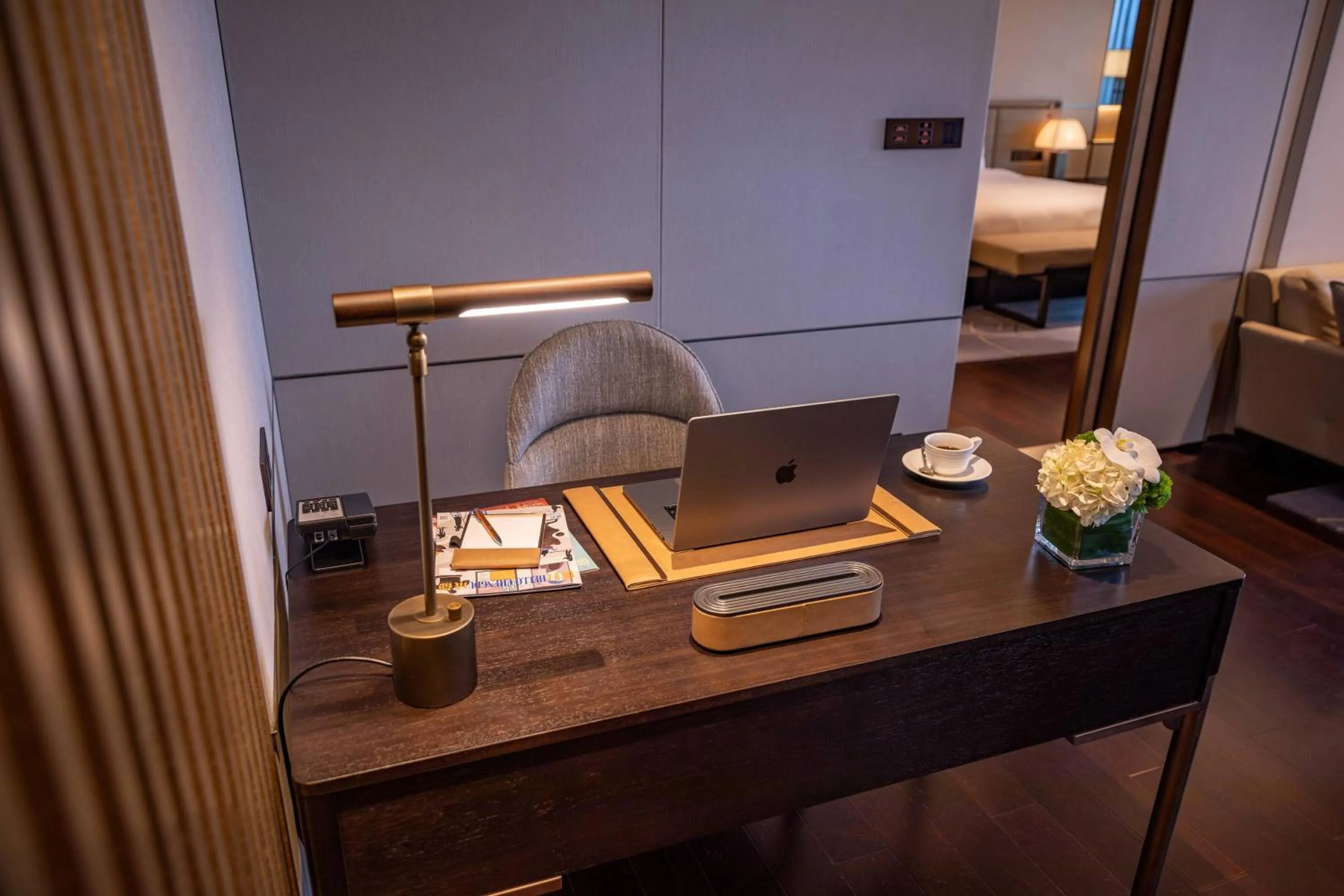 Bed in Gran Meliá Chengdu