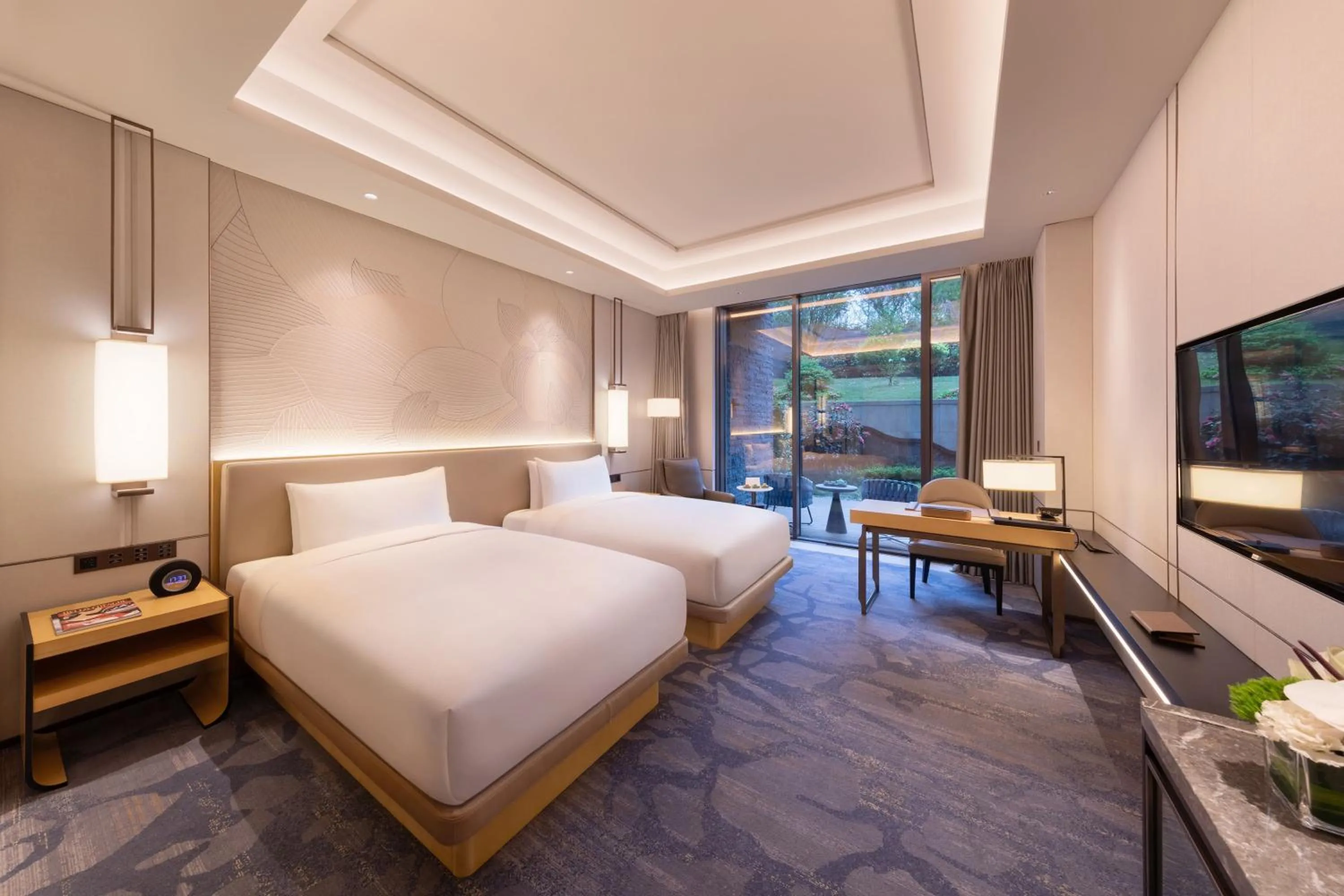 Bed in Gran Meliá Chengdu