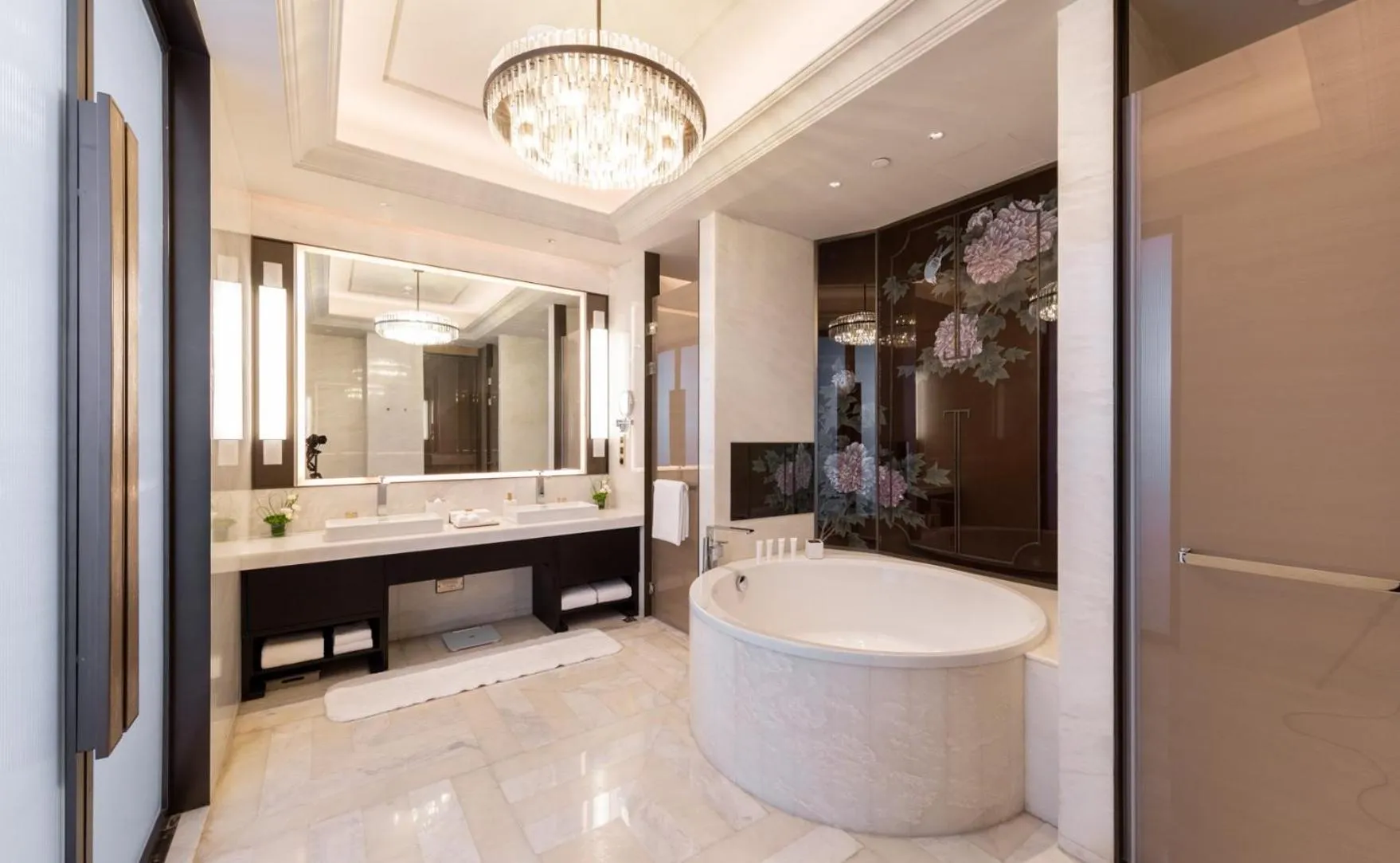 Bathroom in Gran Melia Chengdu