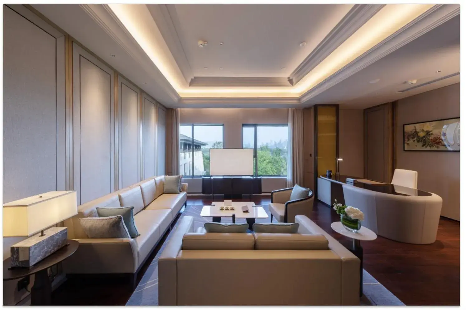 Master Suite Red Level in Gran Melia Chengdu Master Suite Red Level in Gran Melia Chengdu