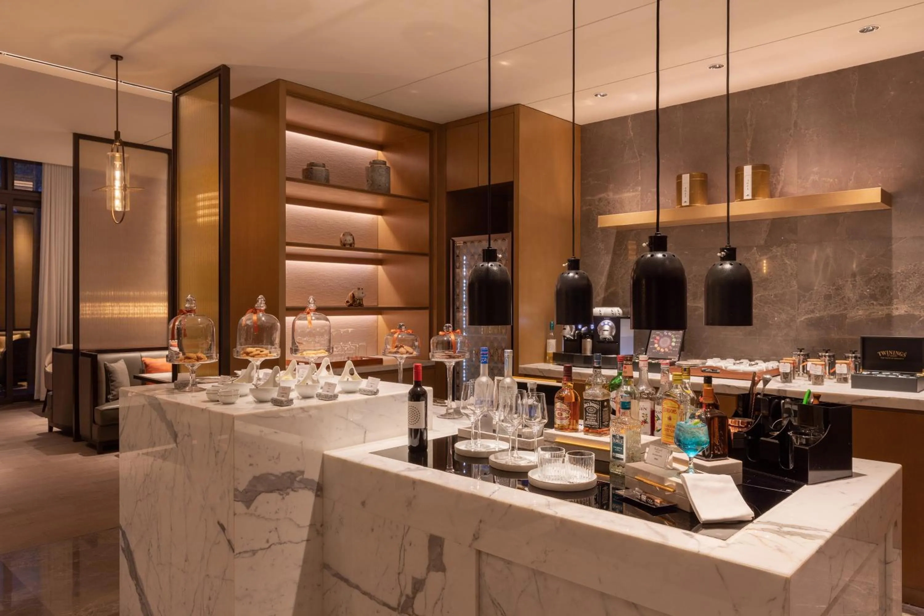 Lounge or bar in Gran Melia Chengdu