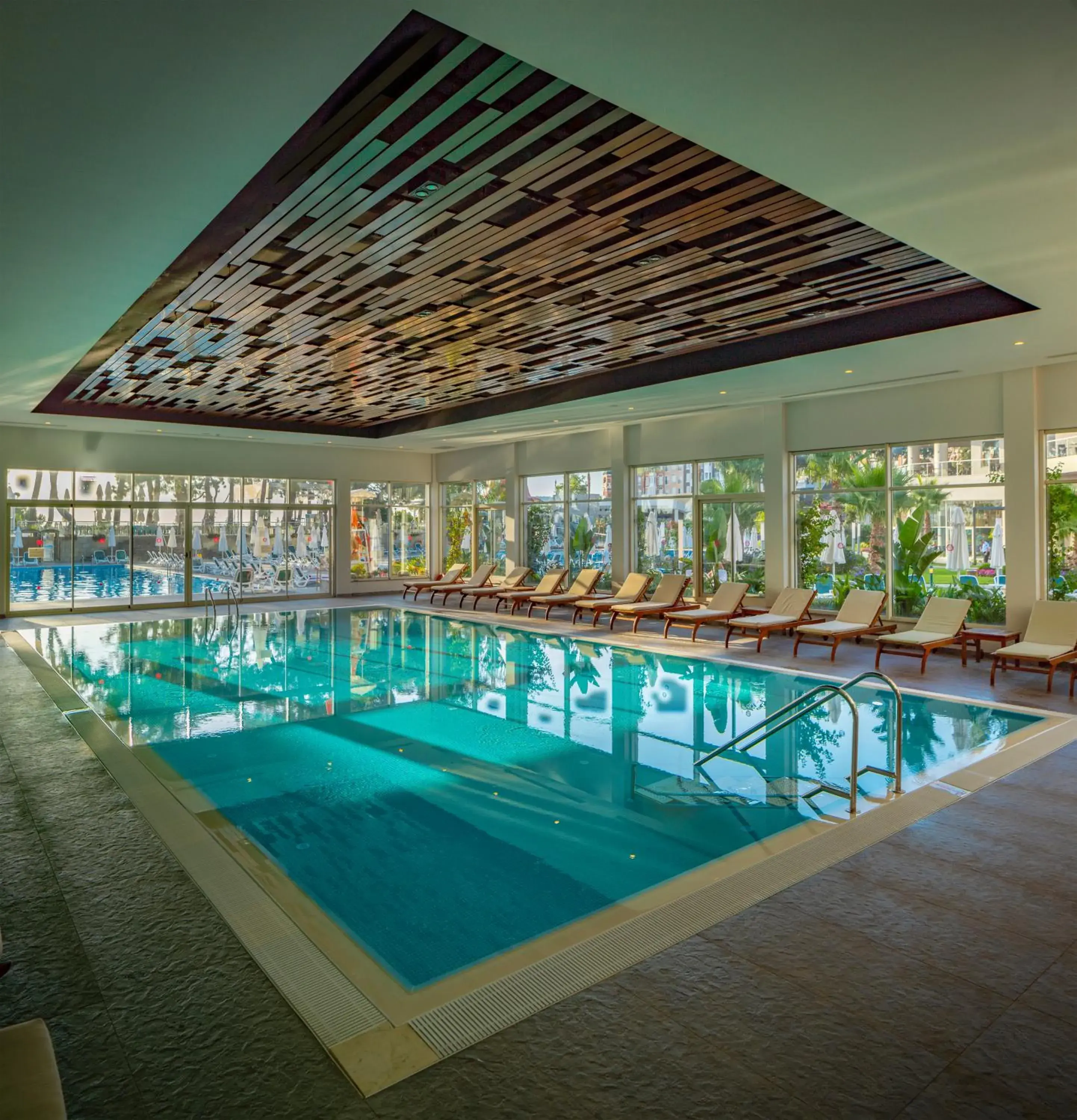 Swimming pool in Akra Kemer - Ultra All Inclusive Swimming pool in Akra Kemer - Ultra All Inclusive