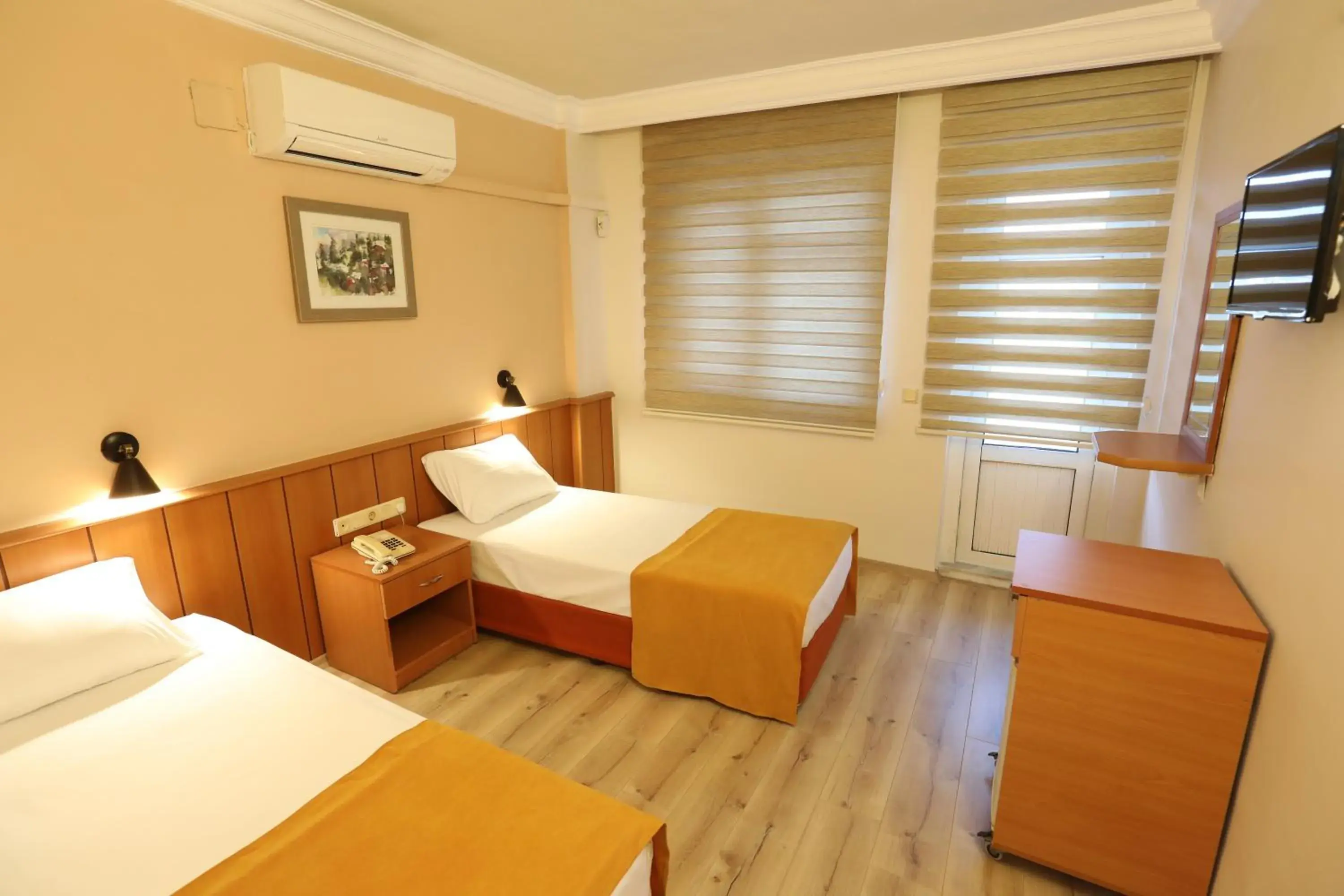 Standard Double or Twin Room in Luna Piena Hotel Standard Double or Twin Room in Luna Piena Hotel