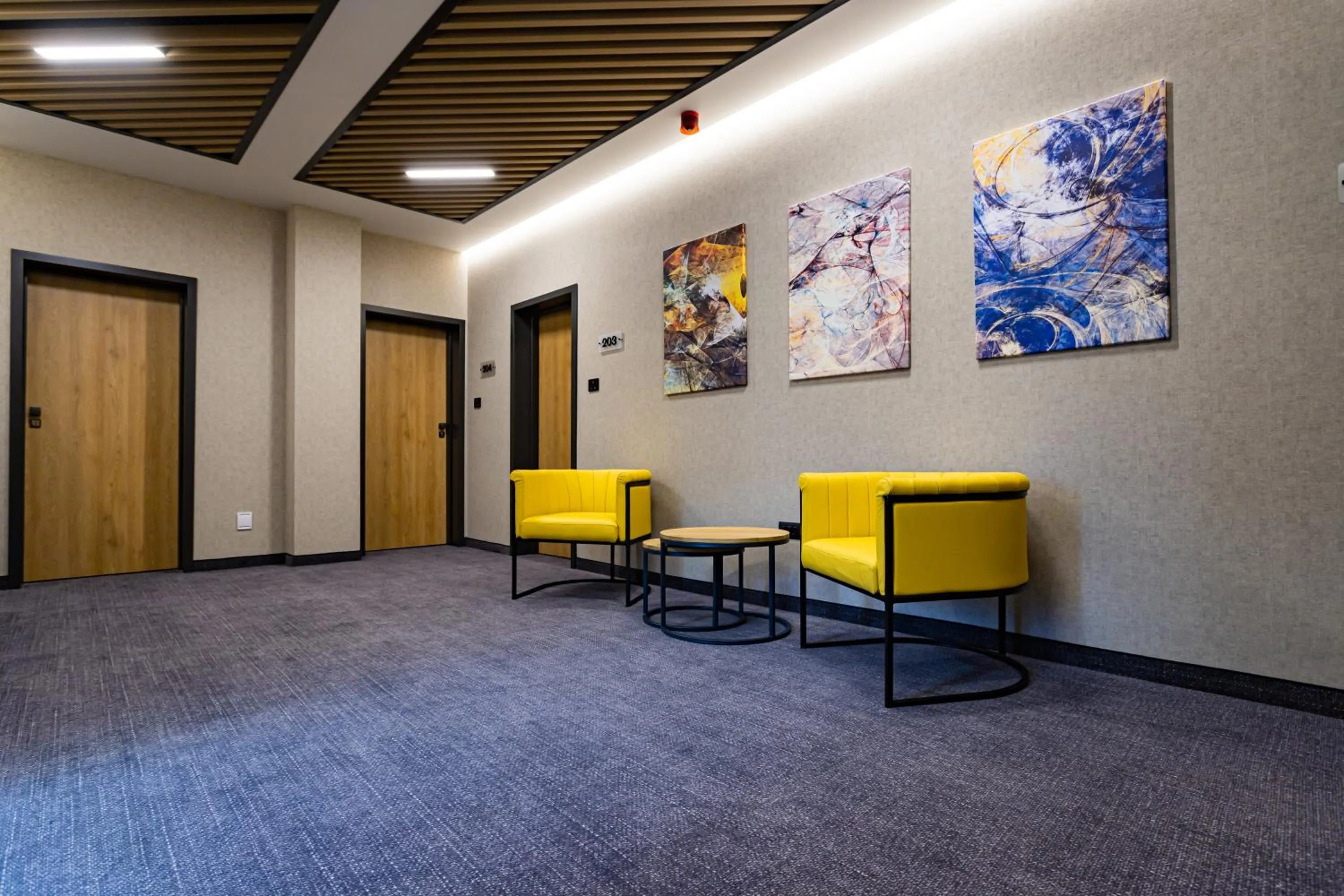 Seating area in Hugo Hotel