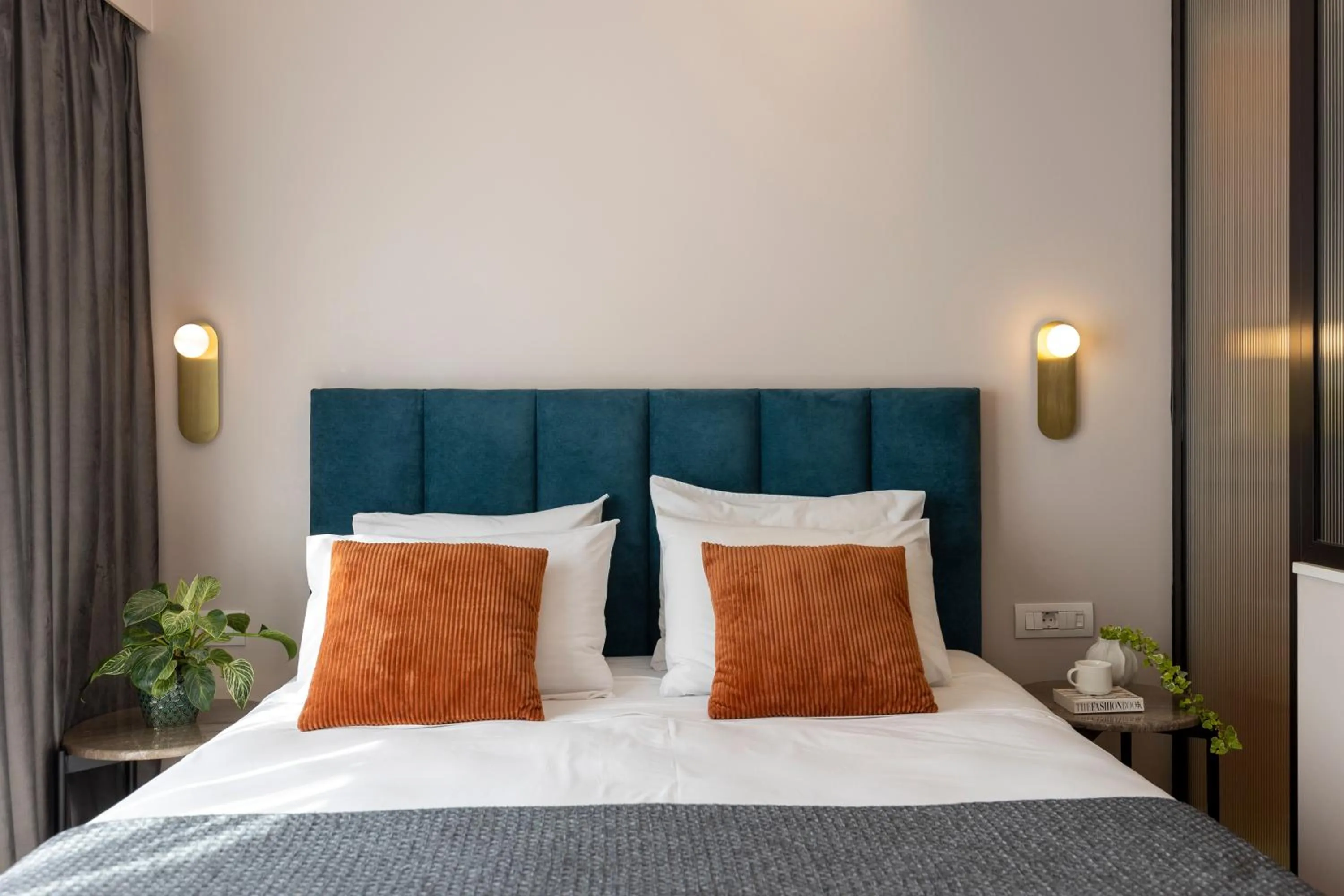 Bed in L'Avventura Athens