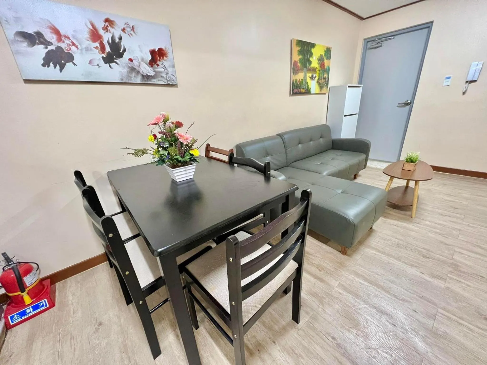 Zenmist Properties- 2 Bedroom Deluxe