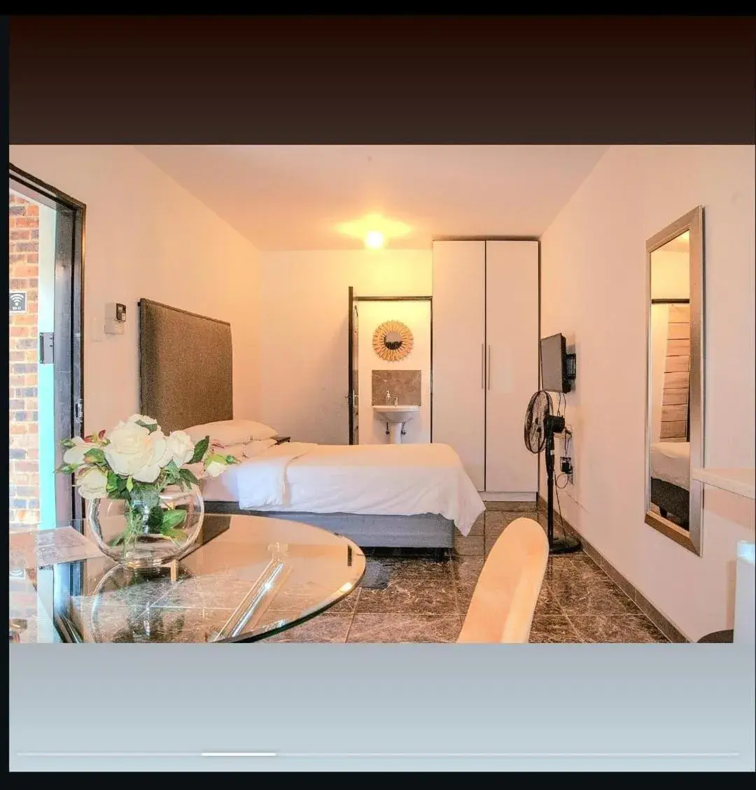 Double Room in Cosmo Sleepover Double Room in Cosmo Sleepover