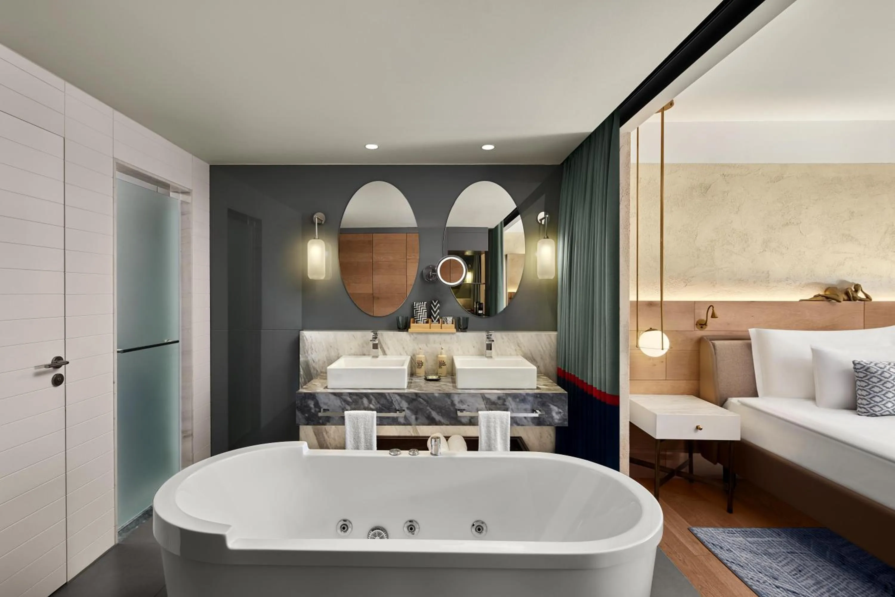 Bathroom, Bed in Akra Fethiye The Residence Tui Blue Sensatori - Ultra All Inclusive - Adults Only