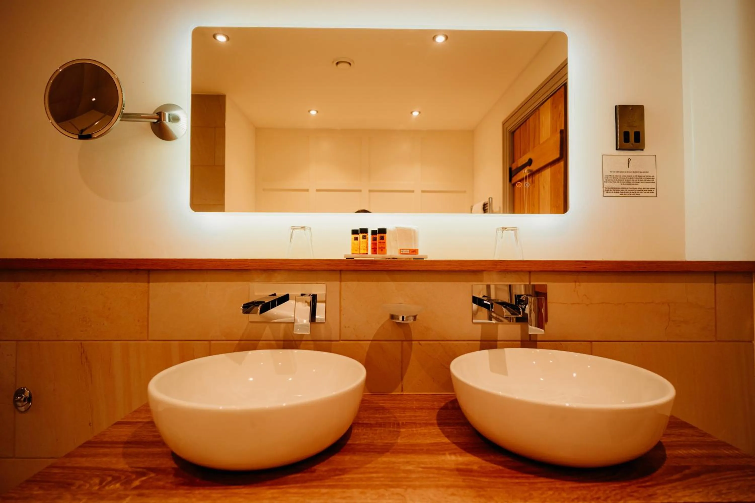 Bathroom in The Fleece at Ruleholme