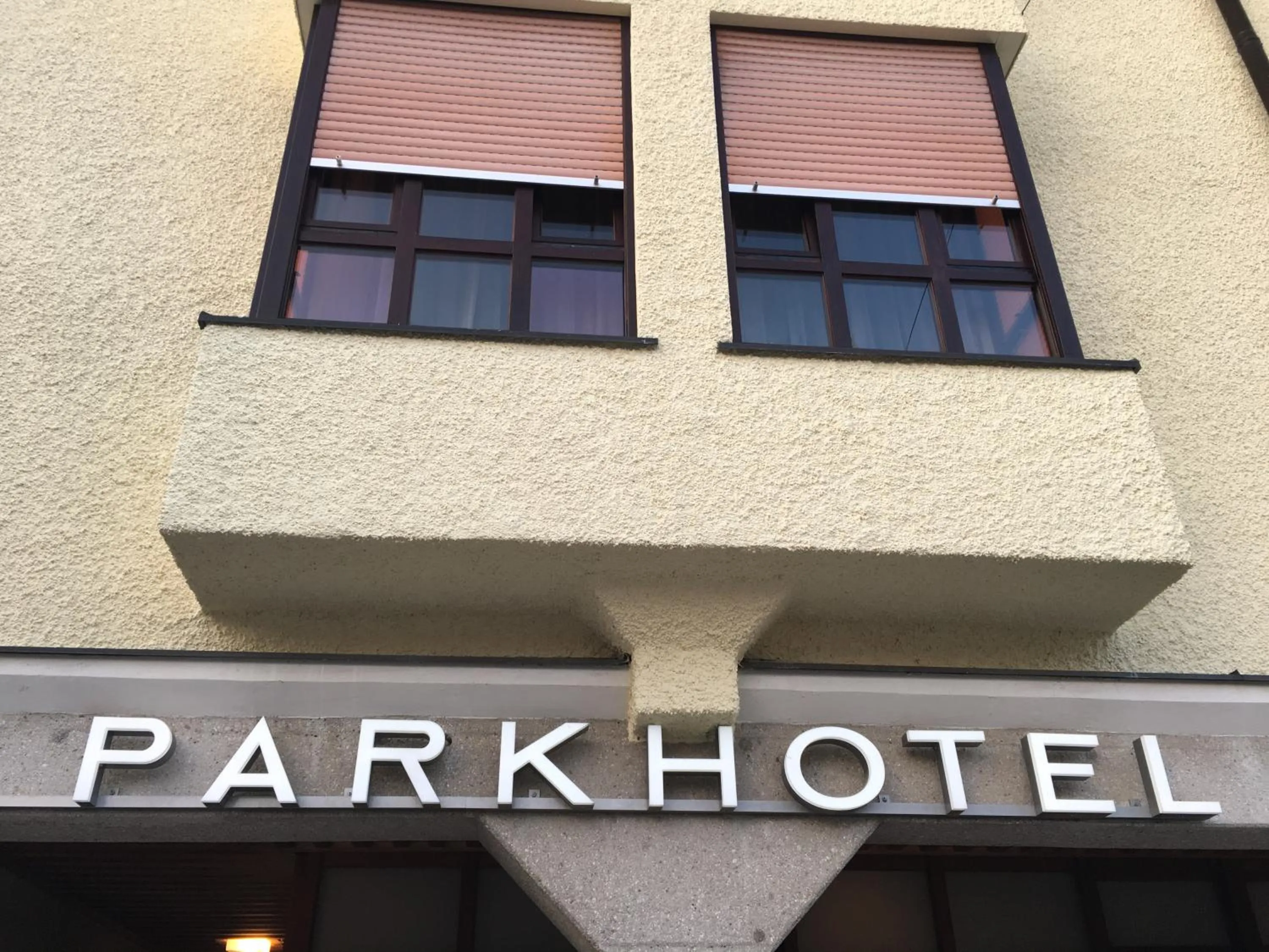 Facade/entrance in Parkhotel Leiser
