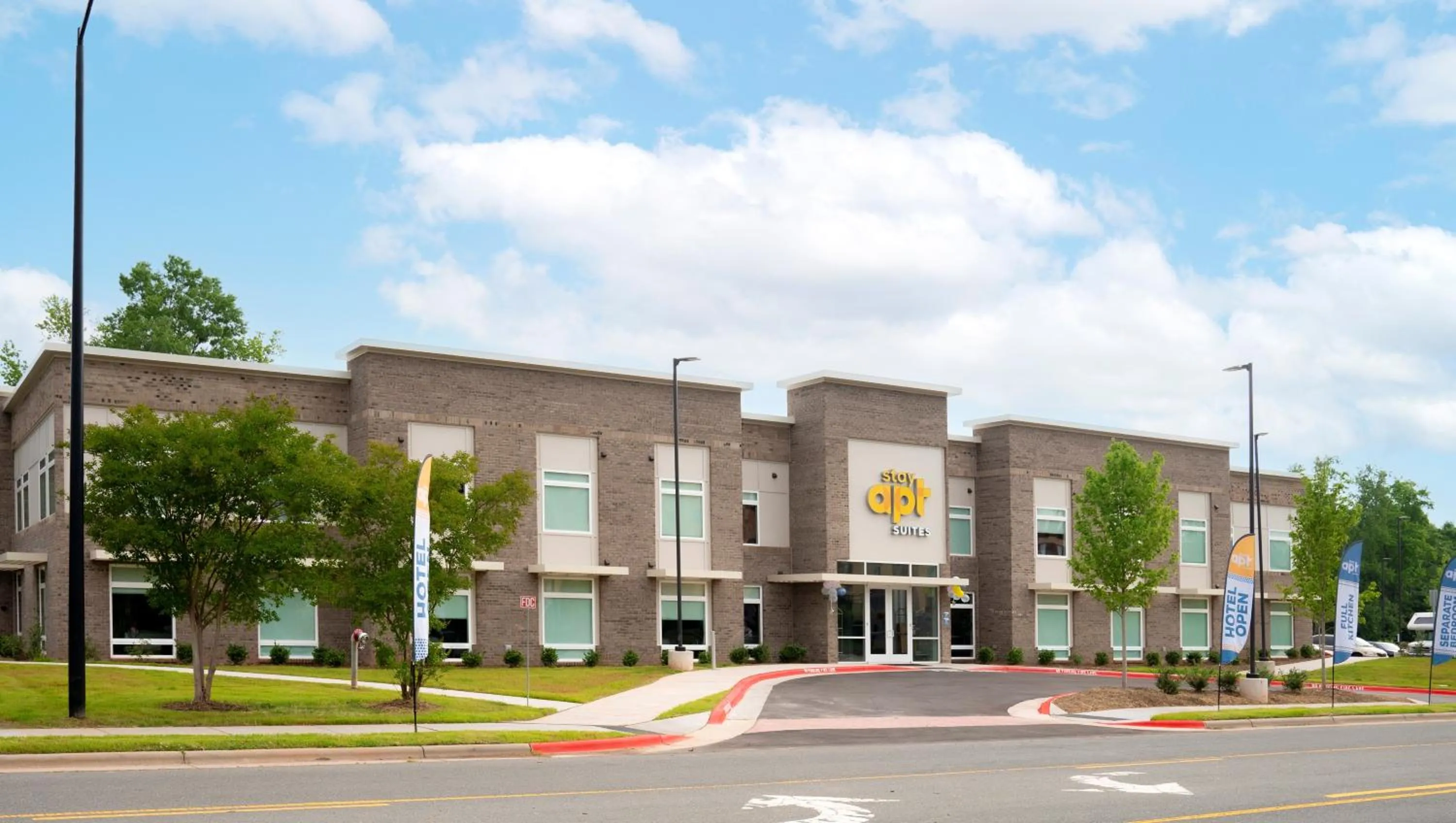 Property building in stayAPT Suites Raleigh-Durham/RTP