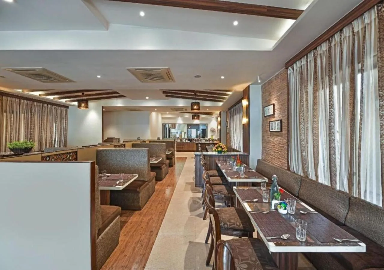 Restaurant/places to eat in Meritas Crystal Resort