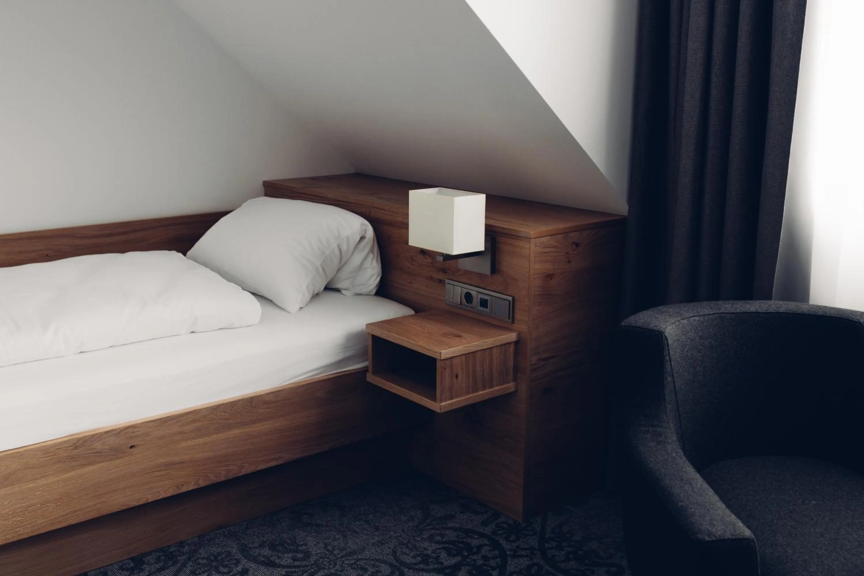 Decorative detail, Bed in Rührberger Hof Hotel & Restaurant Grenzach-Wyhlen bei Basel