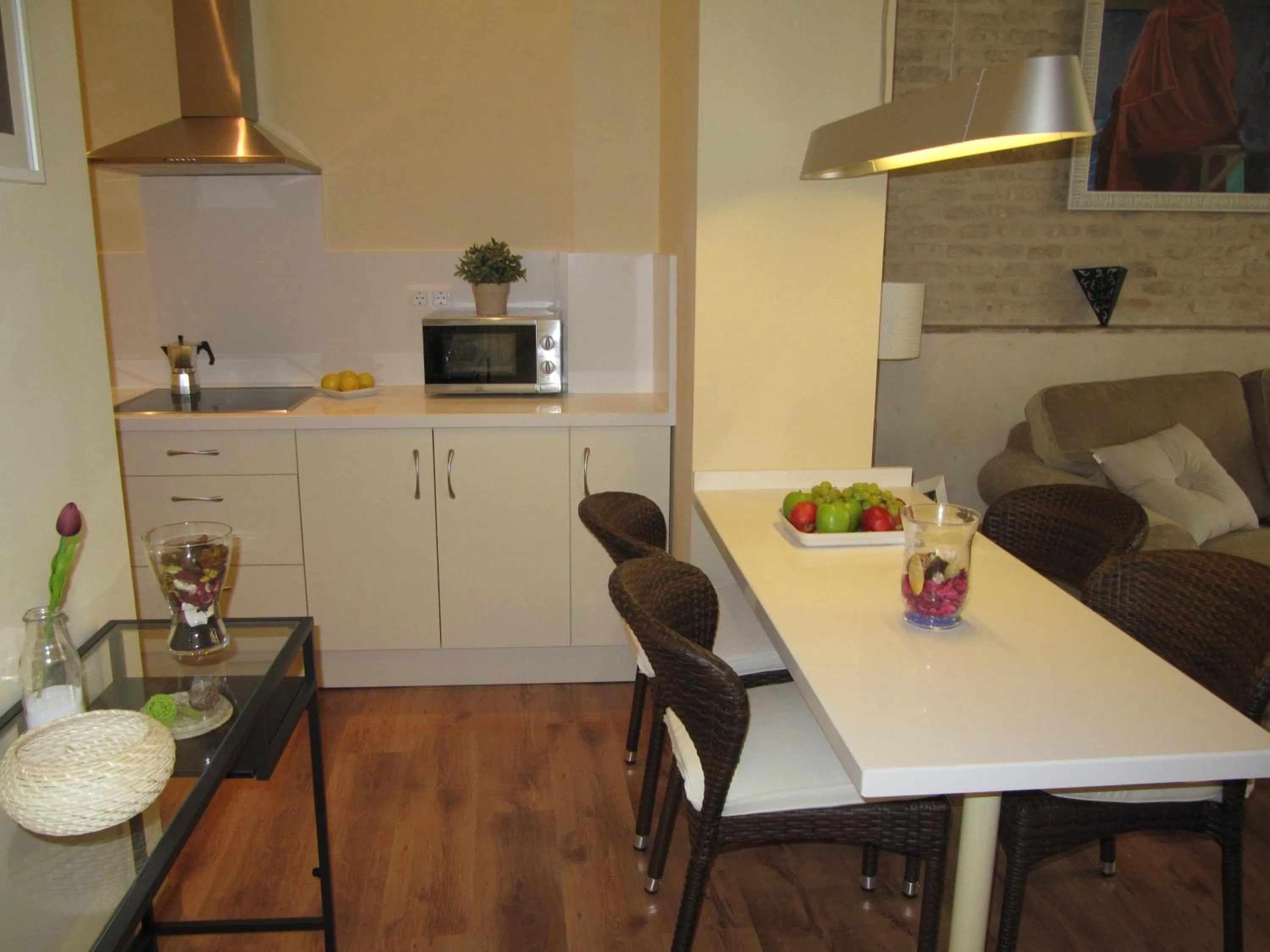 Kitchen or kitchenette in Life Apartments San Vicente