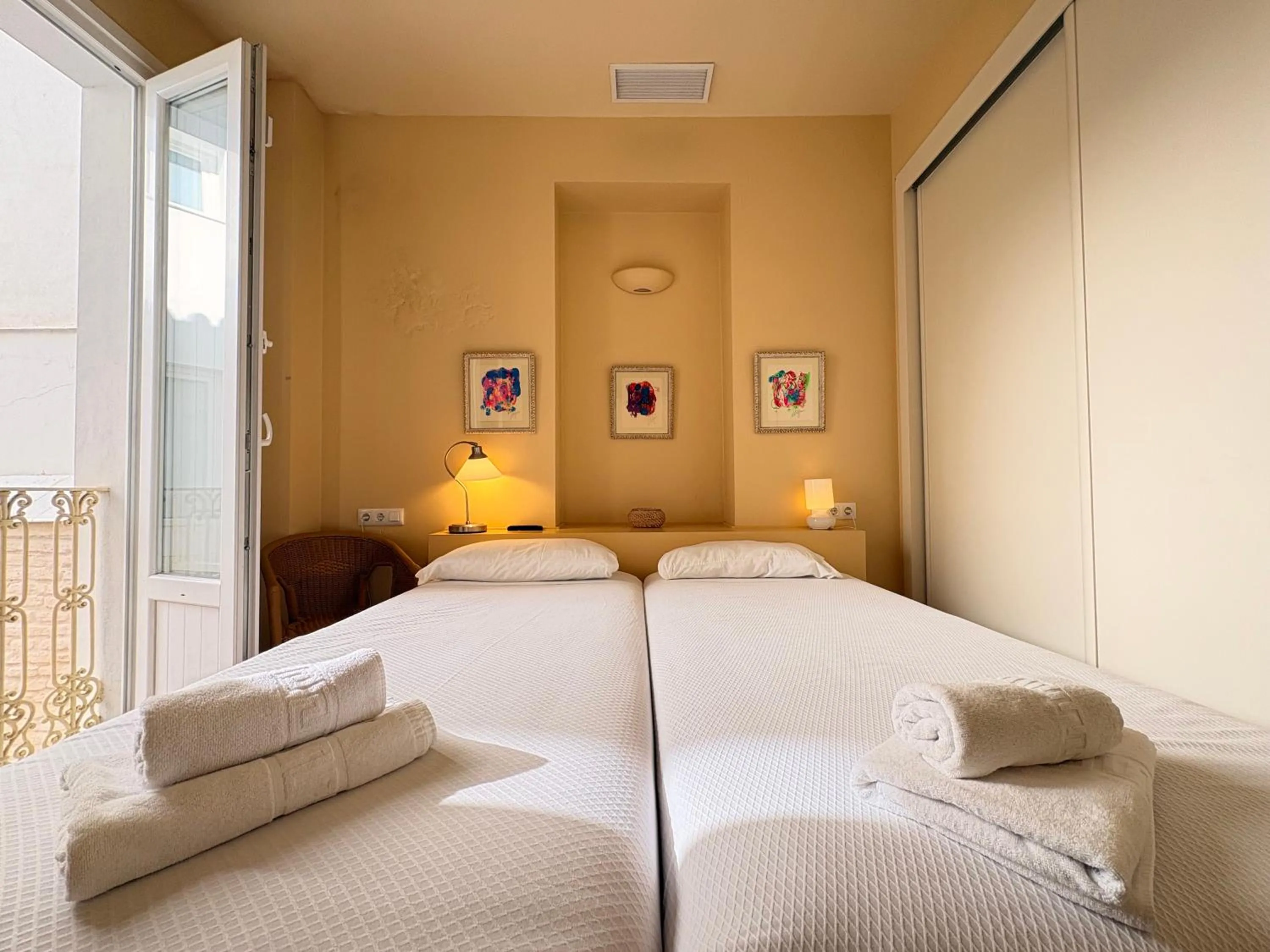 Bed in Life Apartments San Vicente