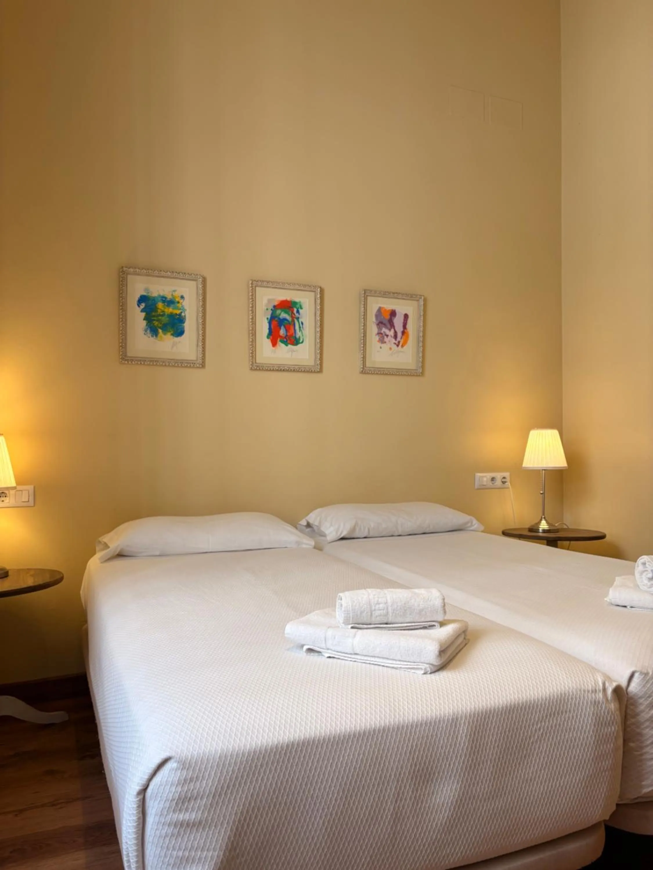 Bed in Life Apartments San Vicente